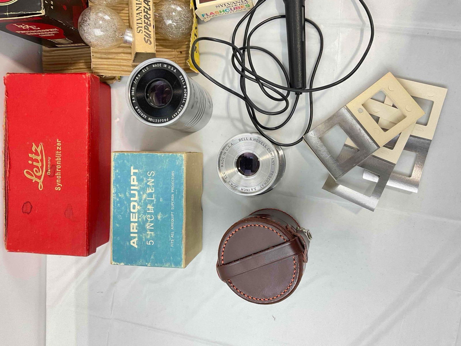 18 pcs Vintage Photography & Film Collection, incl. Argus, Zeiss Ikon, Leitz, Airequipt & More! - 3