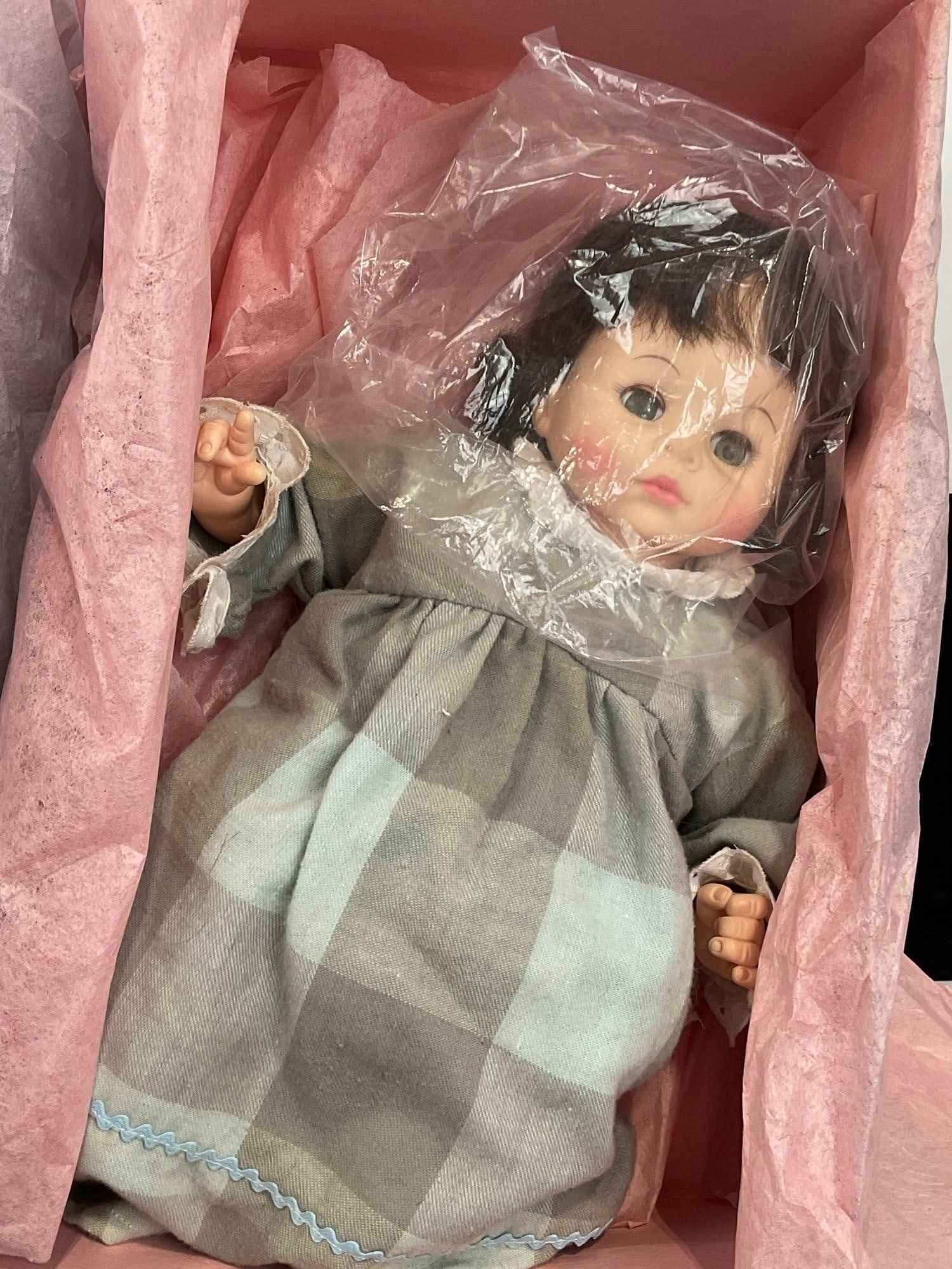 4 Madame Alexander Dolls in 3 boxes Pussy Cat & Rose Pussycat & Pair of Dolls in box - 3