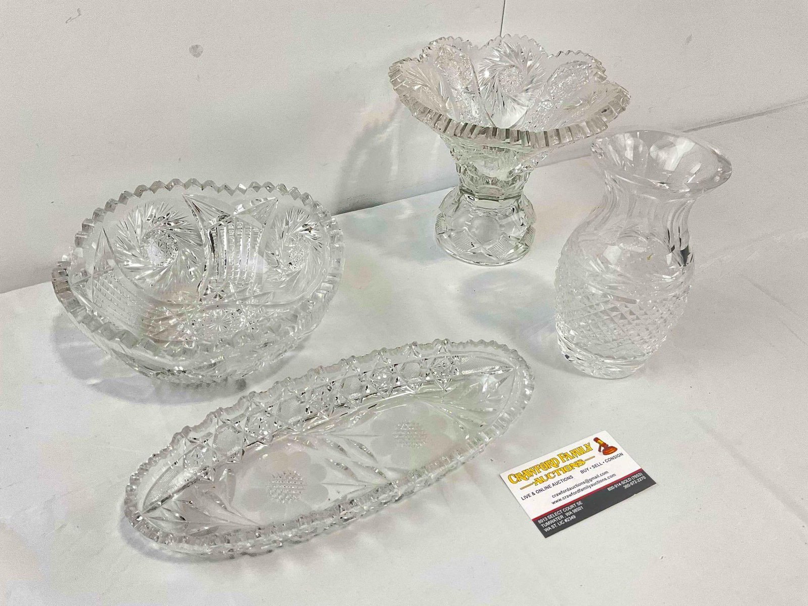 4 pcs Cut Crystal Lead Glass Assortment, incl. 1x Waterford Vase. Good Condition. See pics. (1 of 13)