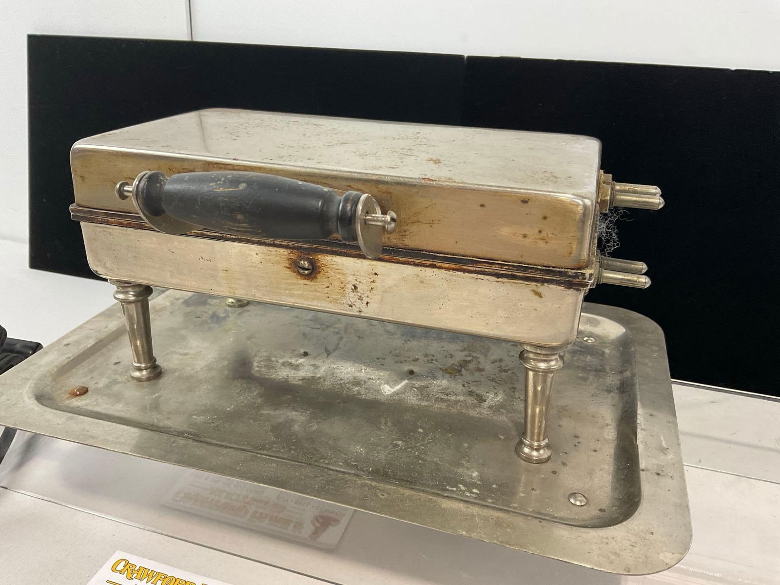 Antique Universal Waffle Maker Landers Frary & Clark w/ cord, 6h x 11w x 9d inches - 2