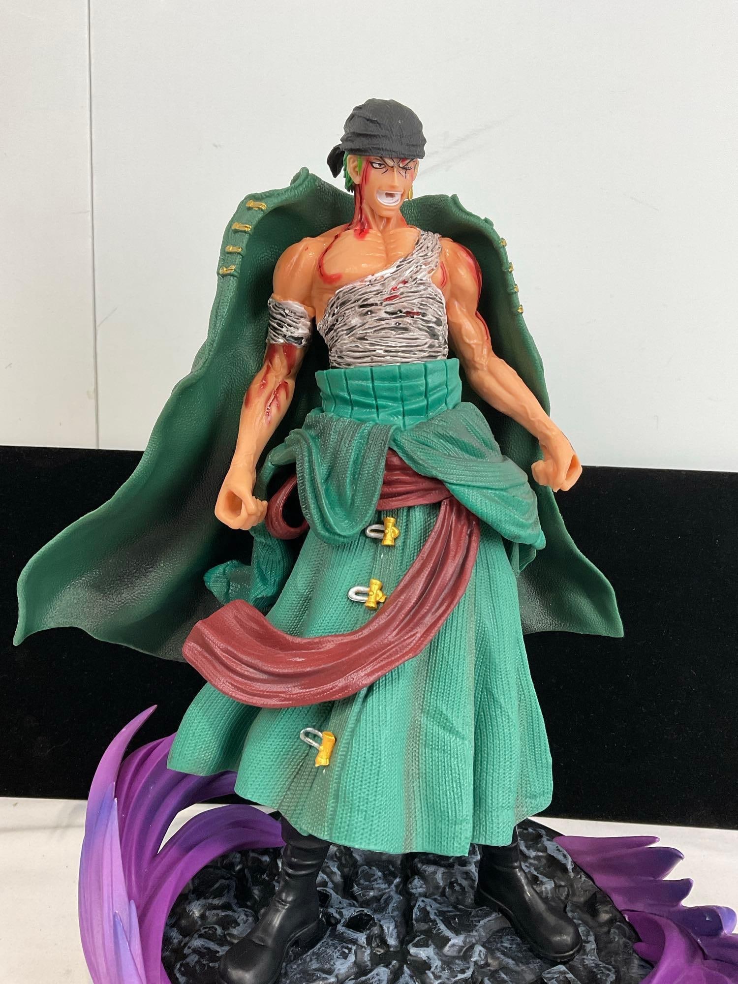 Roronoa Zoro One Piece Statue w/ base, no swords & Sword Art Online Alicization Figurine - 3