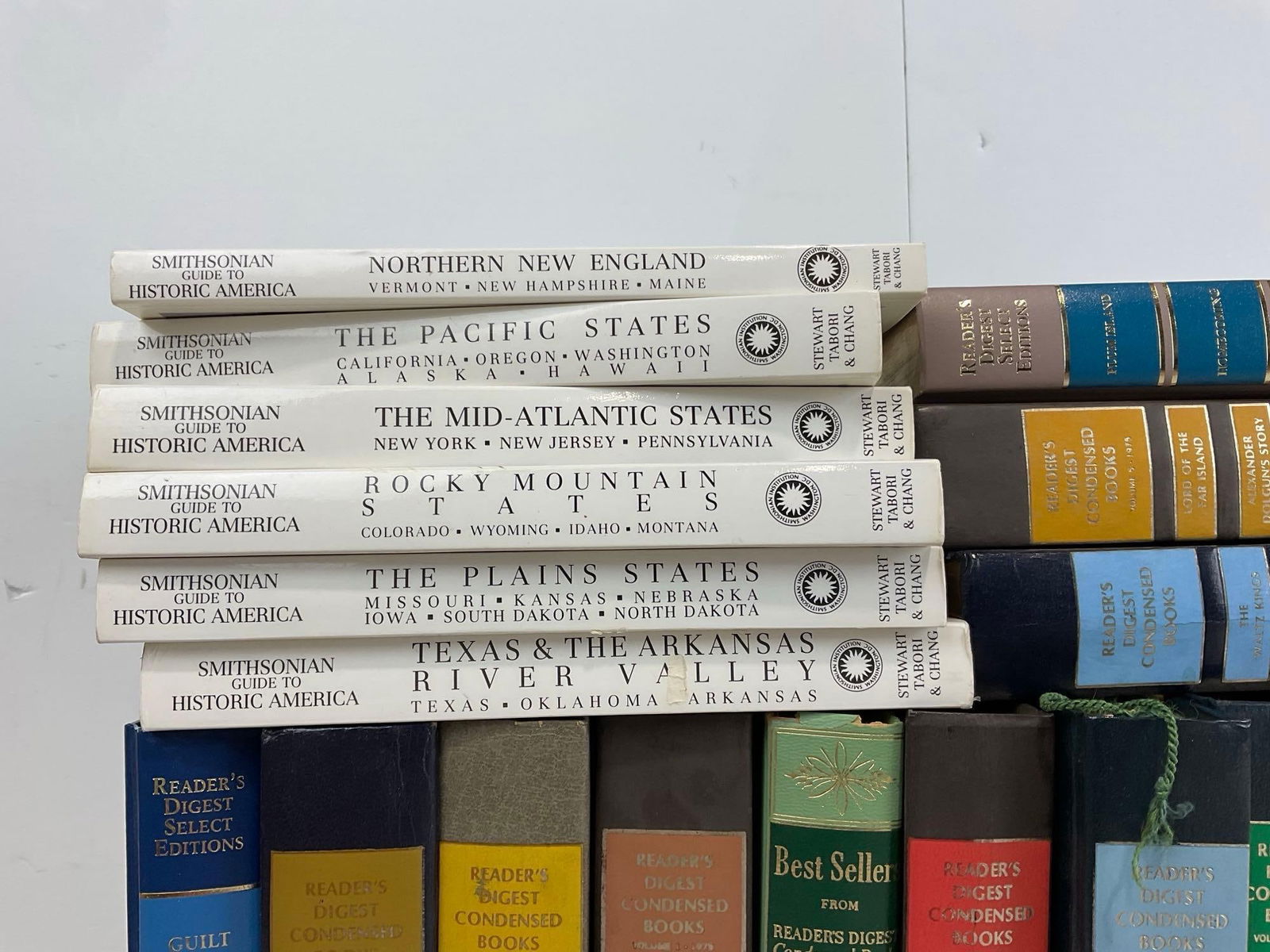 Variety of 20 Smithsonian US State Books & 70s-90s Readers Digest Books, 4-5 Condensed Stories - 5