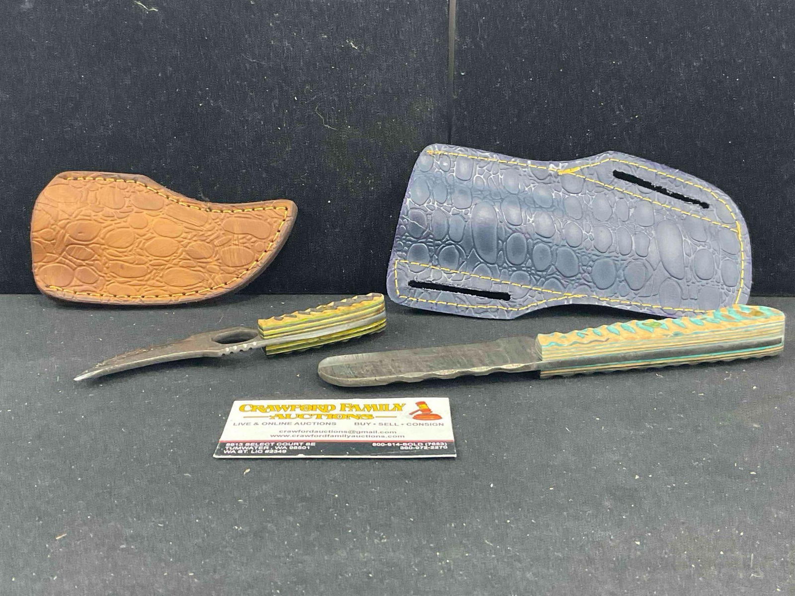 2 pcs Fixed Blade Knives, 1x Hatched Steel Throwing Knife & 1x Damascus Steel Cowboy Knife. - 6