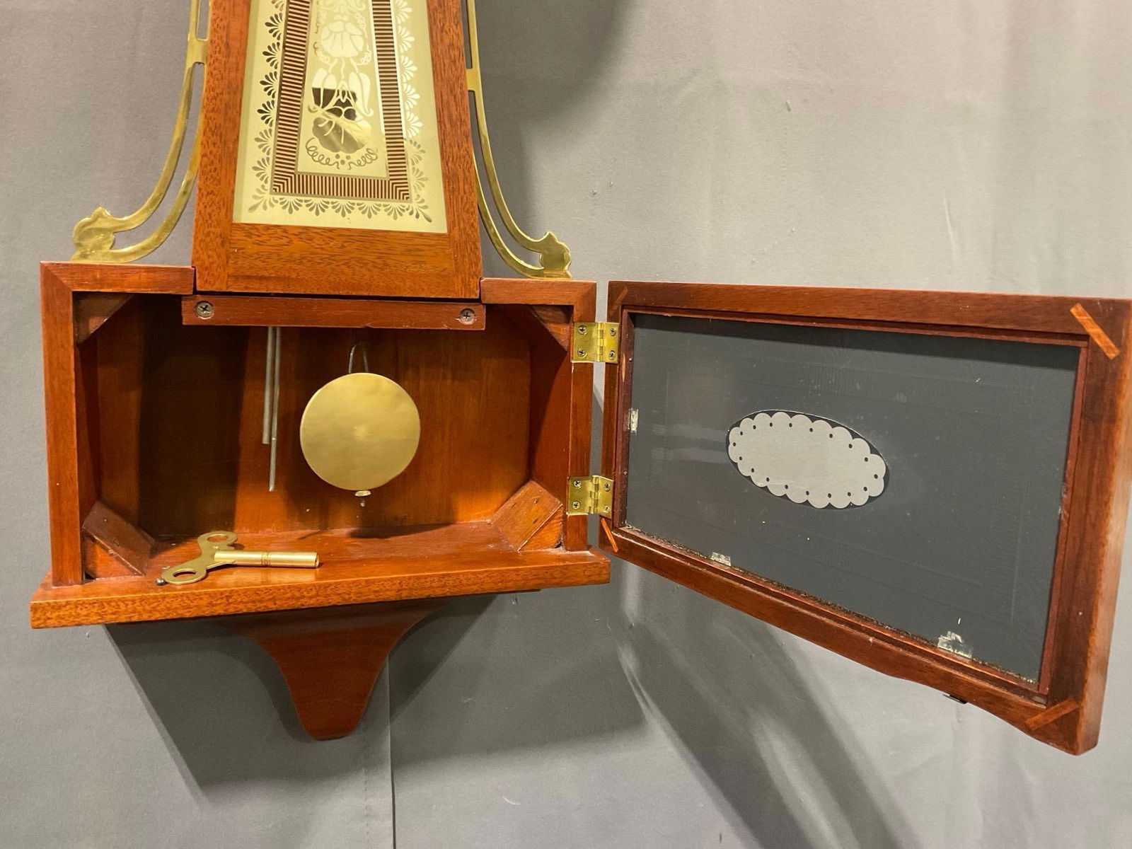 Vintage 1950s Seth Thomas Brookfield Colonial 8 day Time Strike Wall Clock, 38h x 11w x 7d in w/key - 5