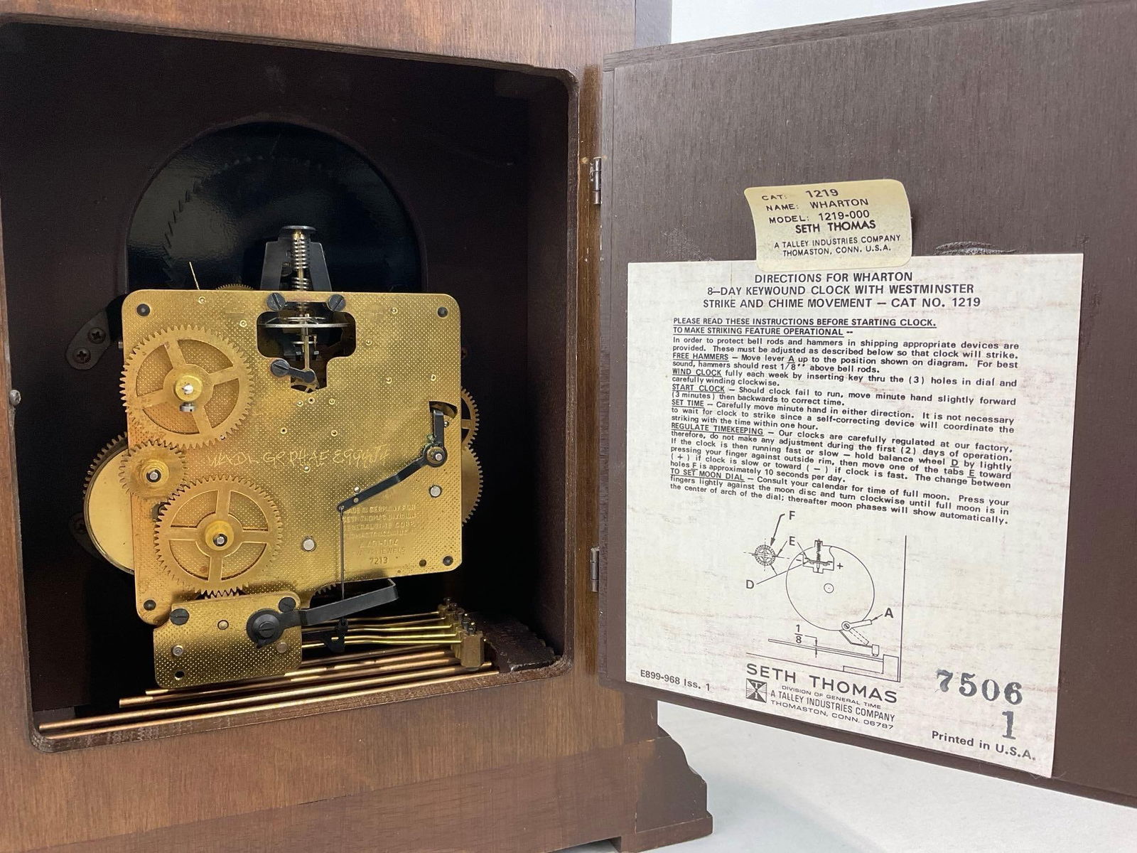 Vintage 1978 Seth Thomas Wharton Moon Dial Bracket, Time Strike Chime Mantel Clock w/Key, 14x11x7... - 3