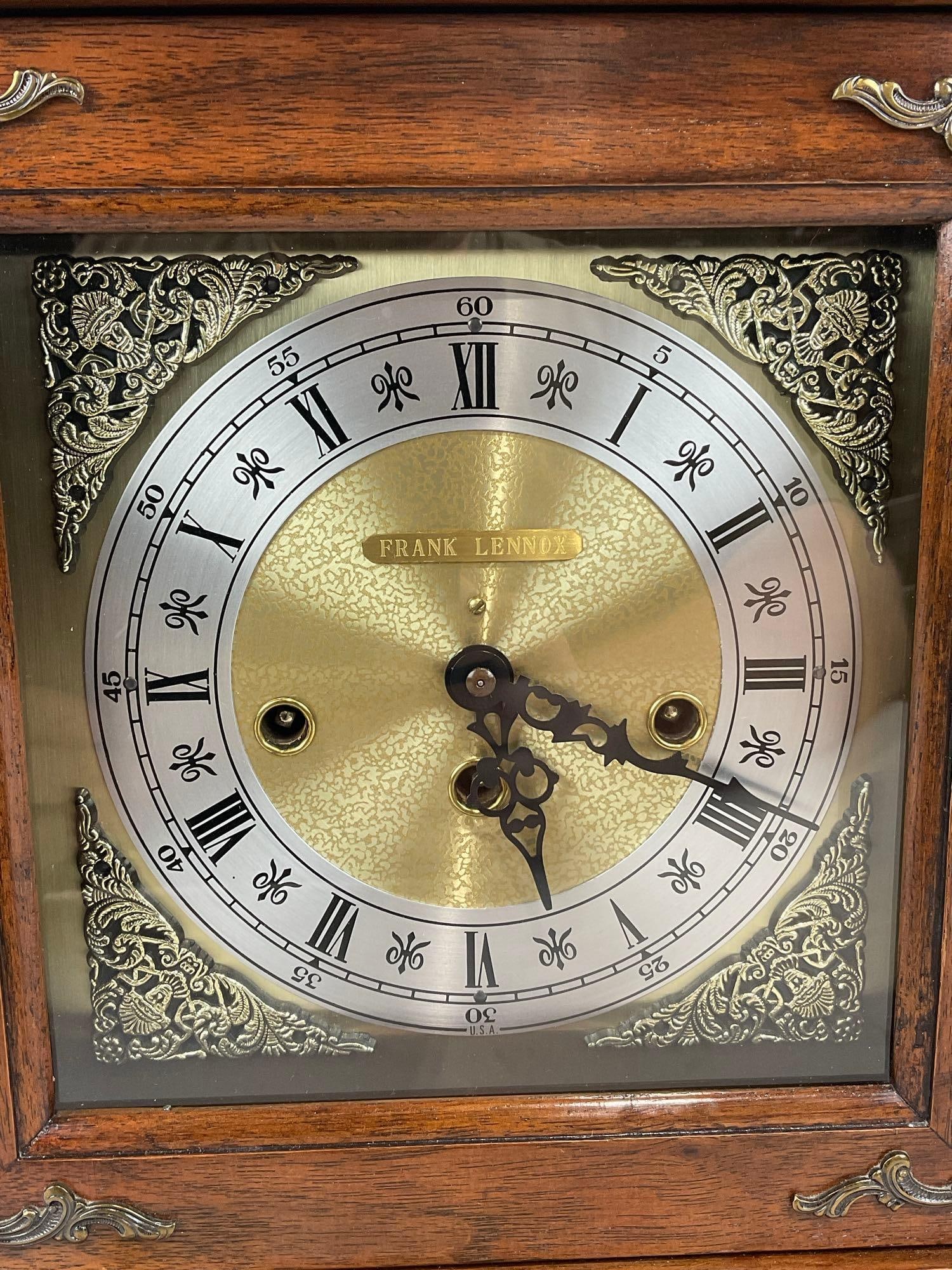 Vintage 1990 Frank Lennox Bracket Clock w/ Hermle Movement, Time Strike Chime w/key, 16h x 12w x 7d - 2