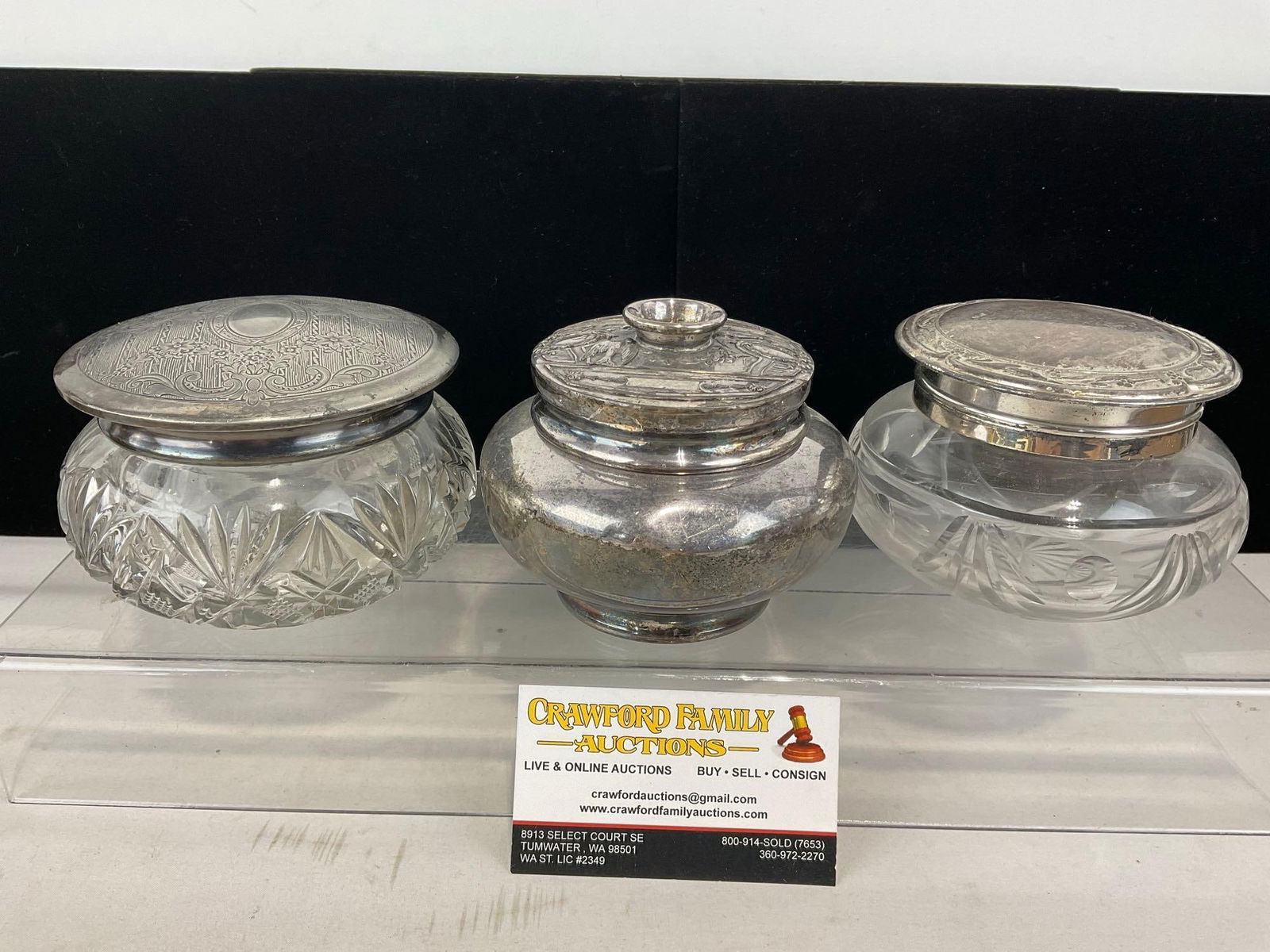 Set of 3 Dresser Jars, Towle Silver Plate Lid, 2x Cut Glass Jar & Lidded Silver Plated Jar: Appears to be in good shape. The piece measures approx 14h x 7w x 6d inches. See pics. E-5440