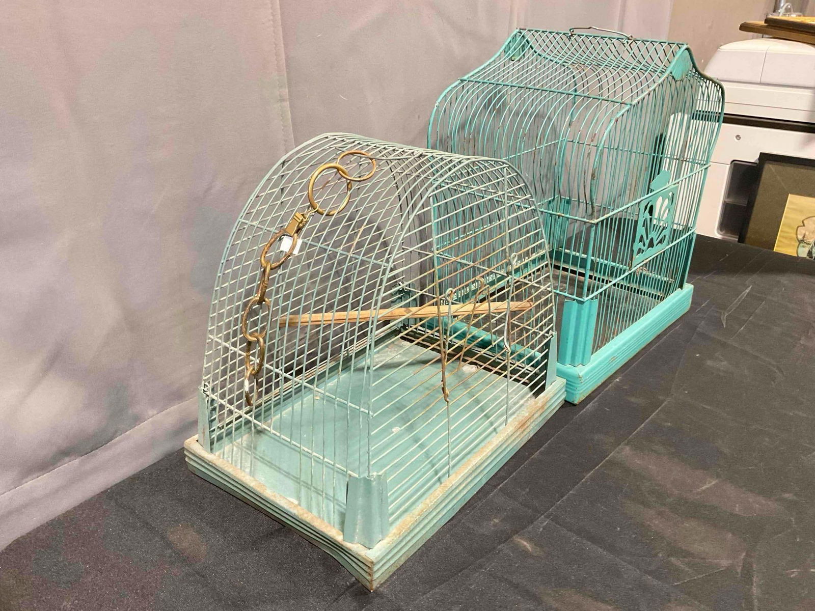 2 pcs Vintage Teal Painted Metal Wire Bird Cages, 1x Crown. Good Condition. See pics. - 3