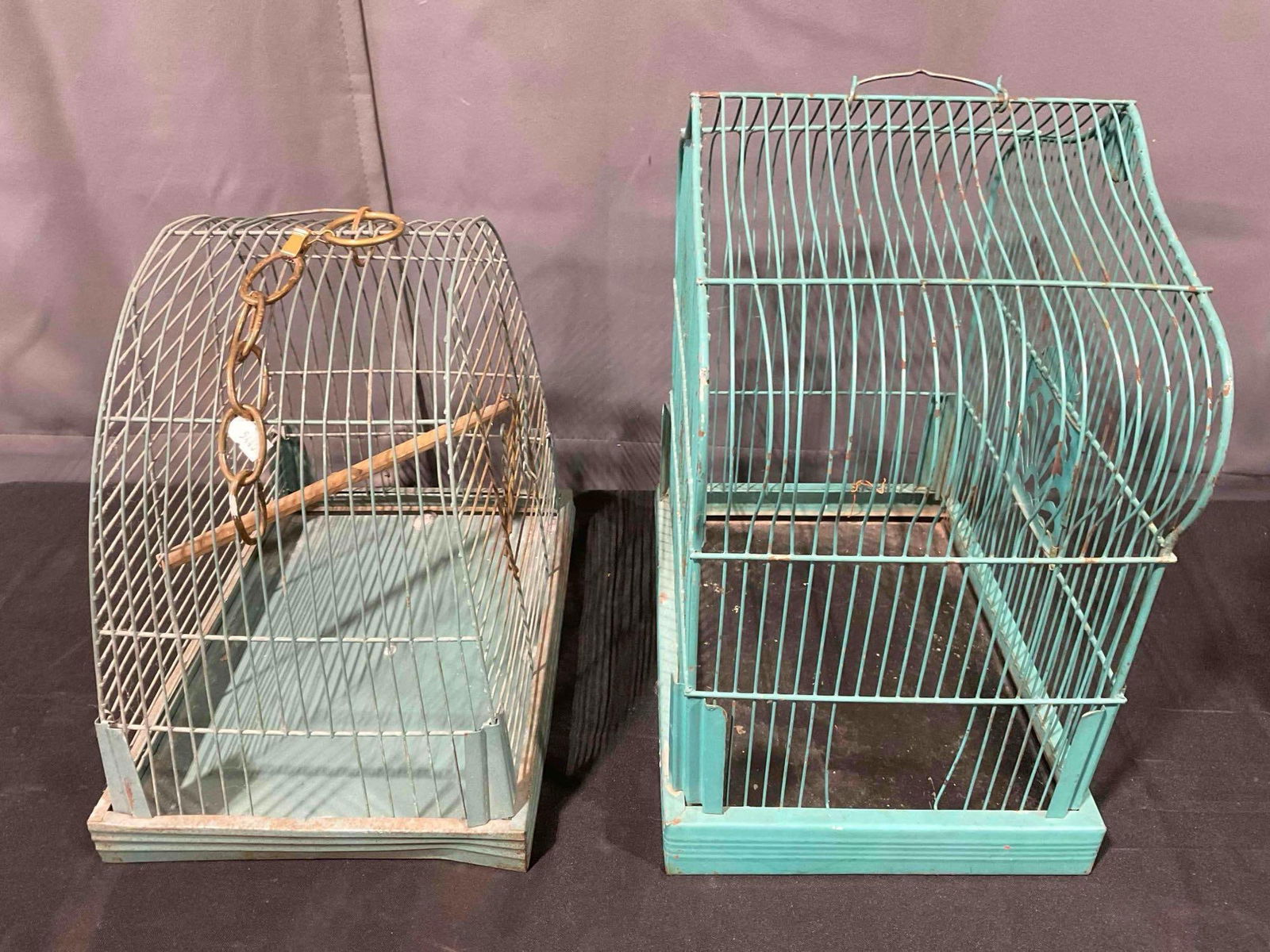 2 pcs Vintage Teal Painted Metal Wire Bird Cages, 1x Crown. Good Condition. See pics. - 5