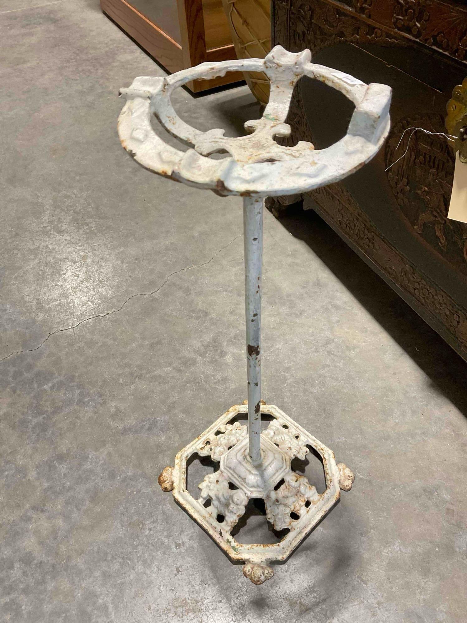 Lovely Vintage White Painted Metal Ash Tray Stand. Very Good Condition. Stands 21" Tall. - 2