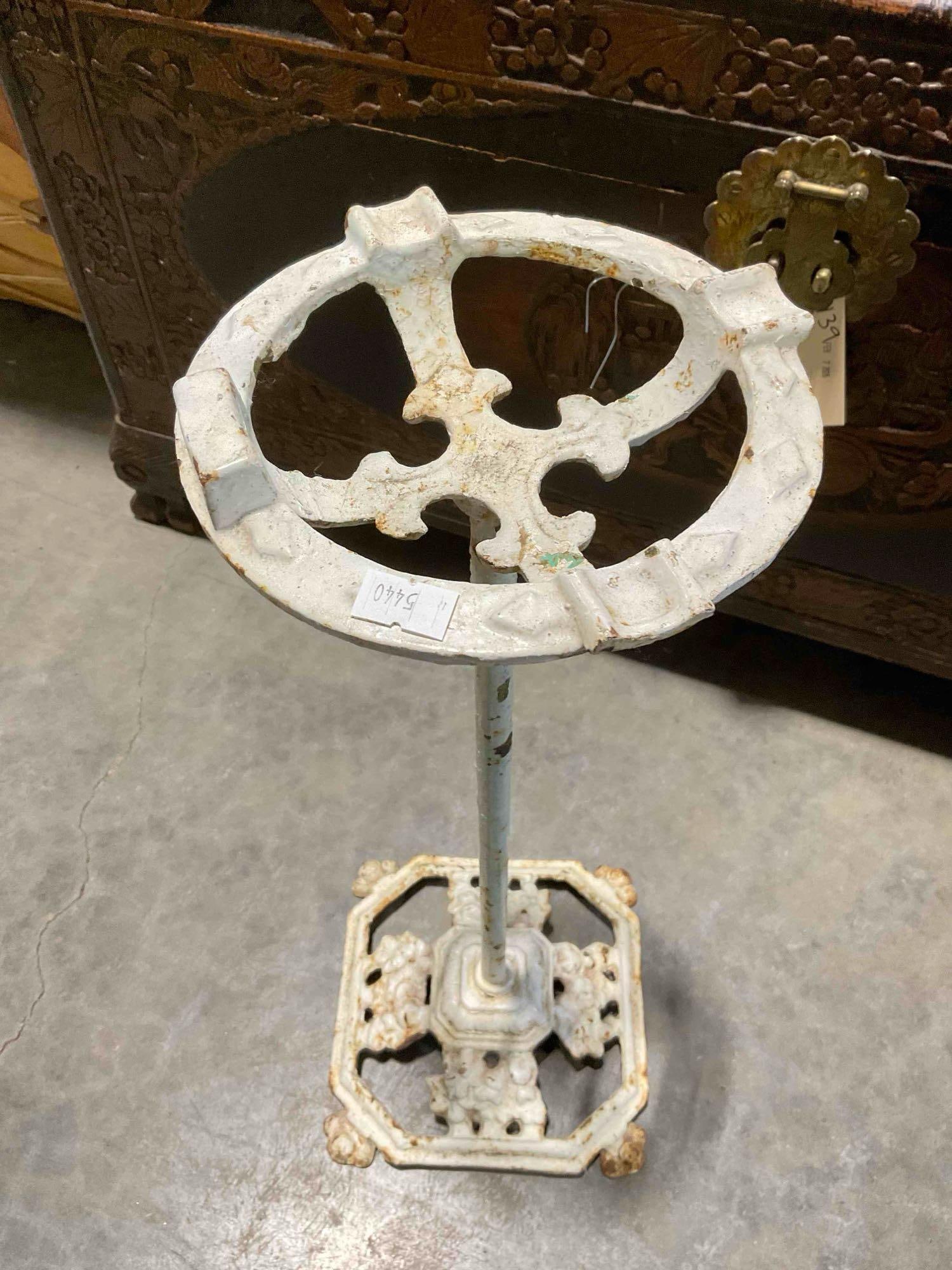 Lovely Vintage White Painted Metal Ash Tray Stand. Very Good Condition. Stands 21" Tall. - 4