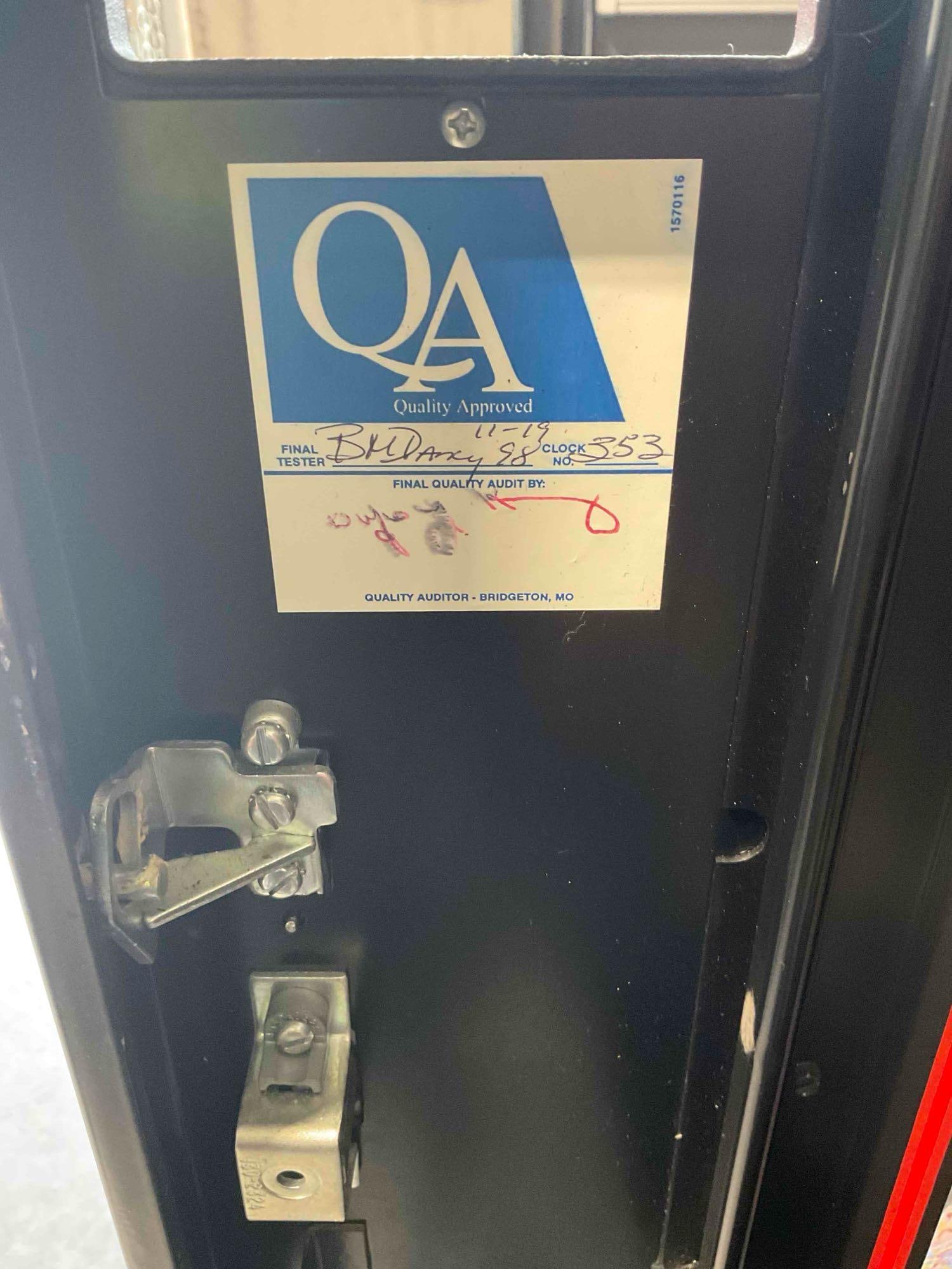 Crane GPL Snackvendor R32-Domestic Vending Machine Model 171D. Tested, Working. See pics. - 5