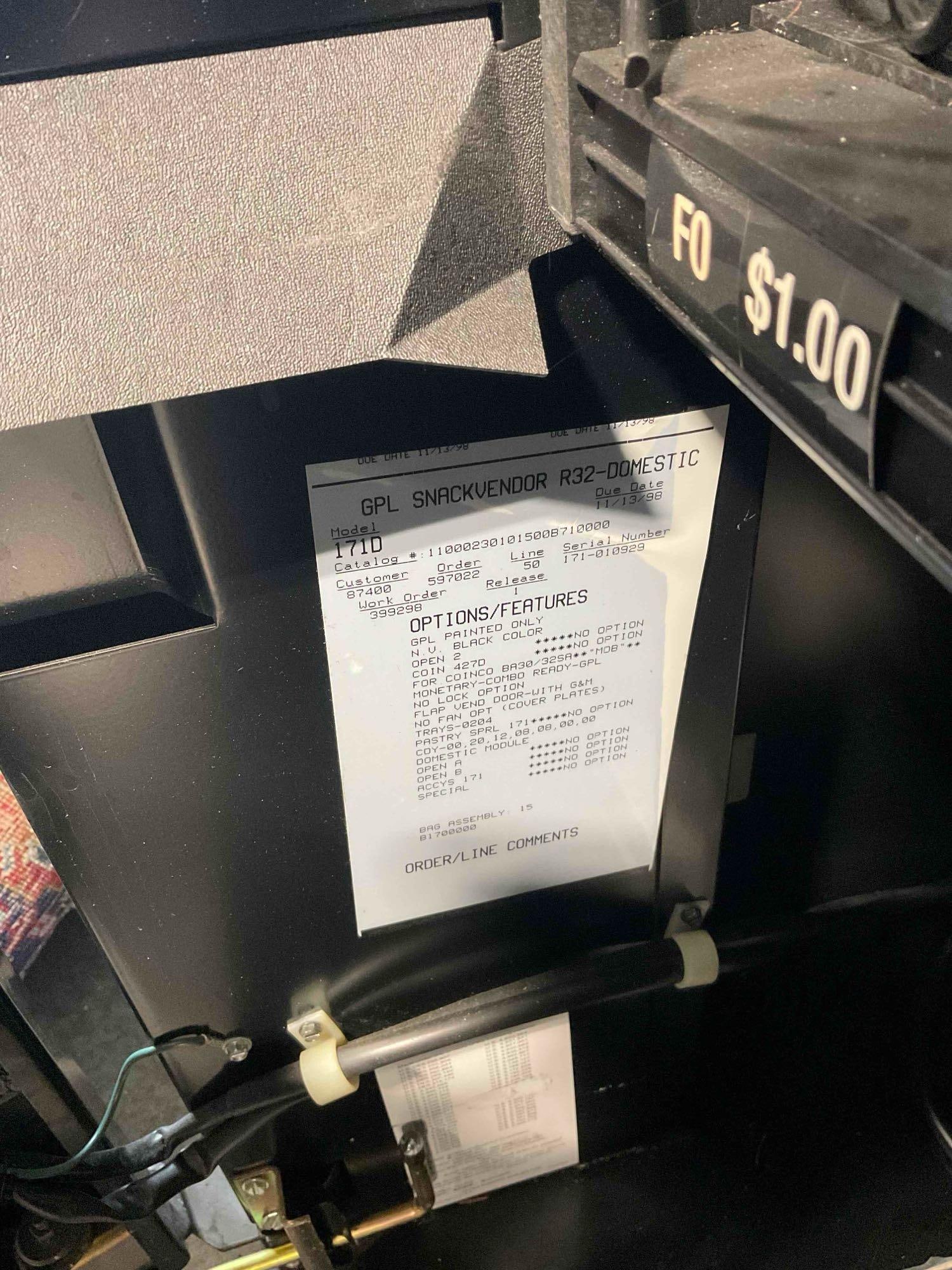 Crane GPL Snackvendor R32-Domestic Vending Machine Model 171D. Tested, Working. See pics. - 7