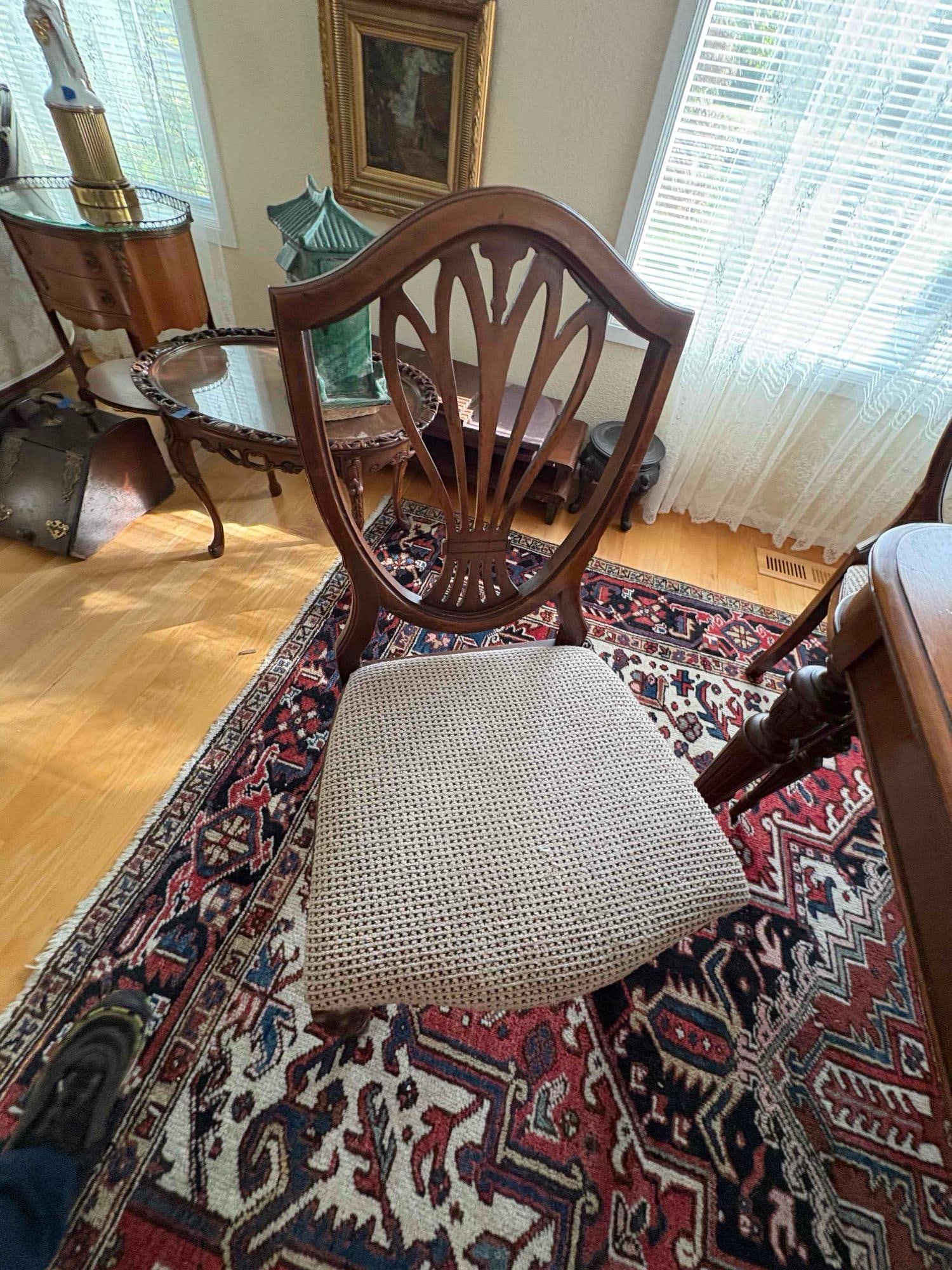Circa 1930's -40's Klamer Furniture Company Dining Table w/ 3 leaves & 6 Shied back Chairs Nice Set - 4