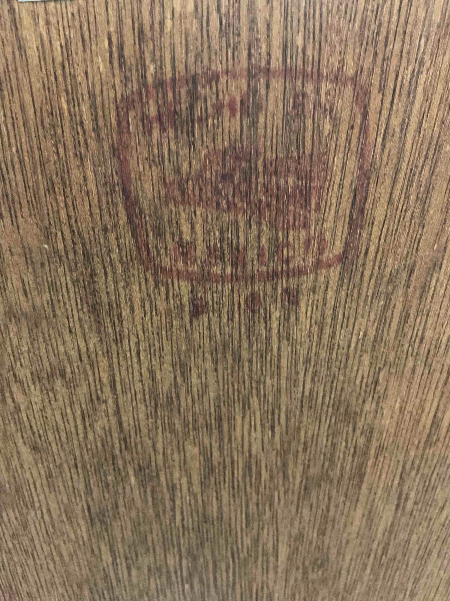 Vintage Oak Wood 3-Tier Barrister Style Bookcase w/ 1x Decorative Panel. Very Good Condition. - 6