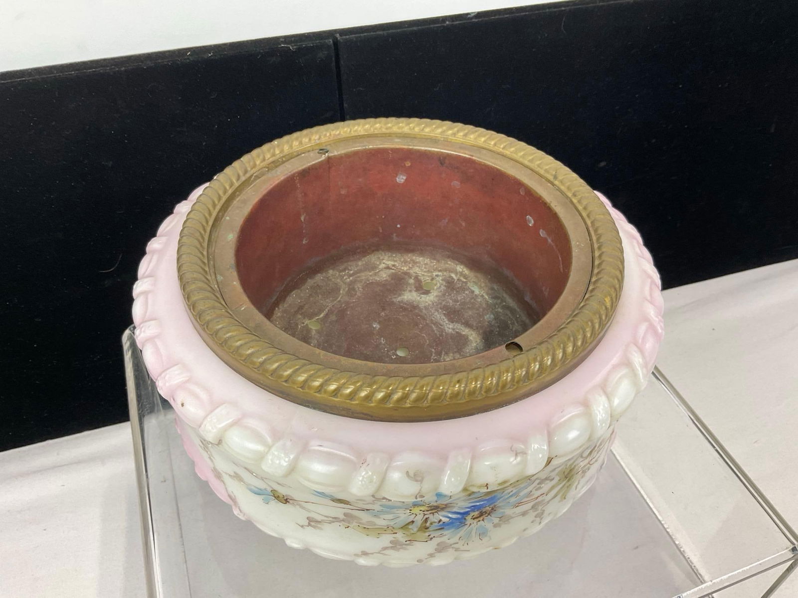 C.F. Monroe Wave Crest Glass Ferner, 3 Salt & Pepper Shakers, Milk Glass, Handpainted, 5h x 9w x 9d - 4