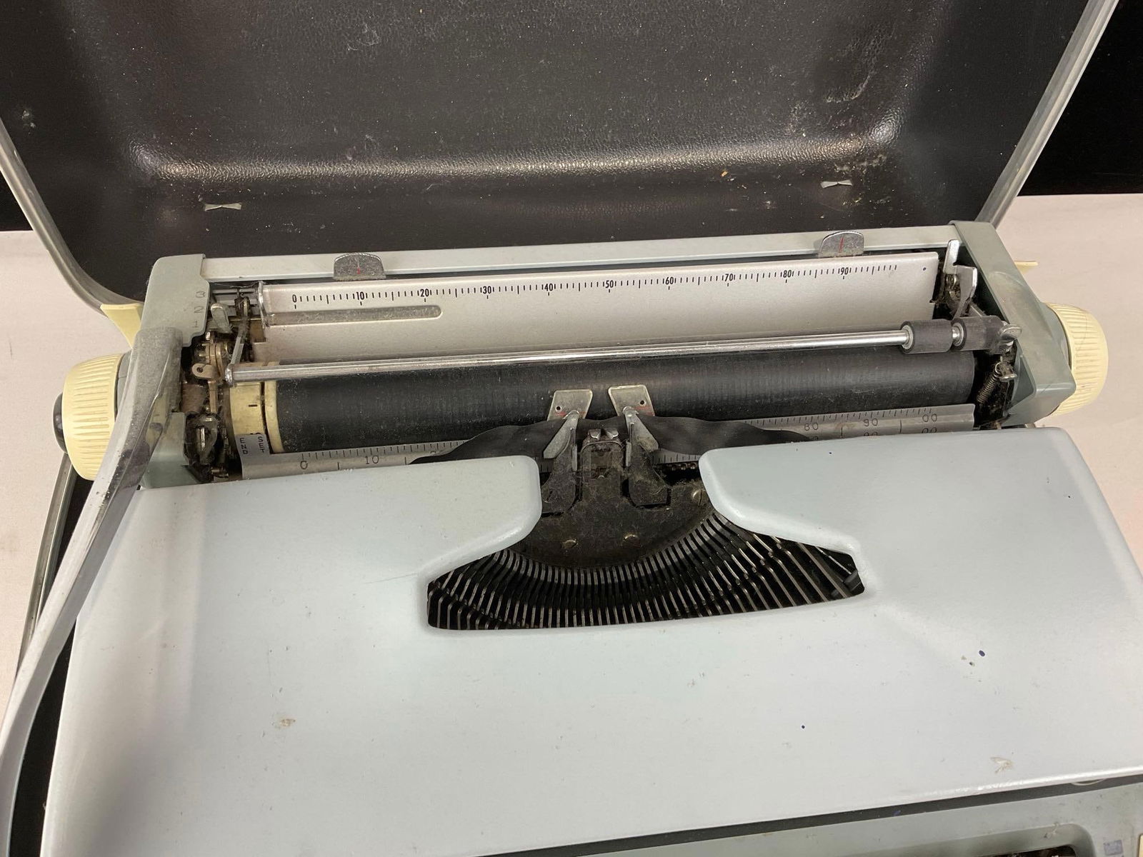 1960s Smith Corona Sterling Portable Manual Typewriter, Light grey in color, w/ Case - 3