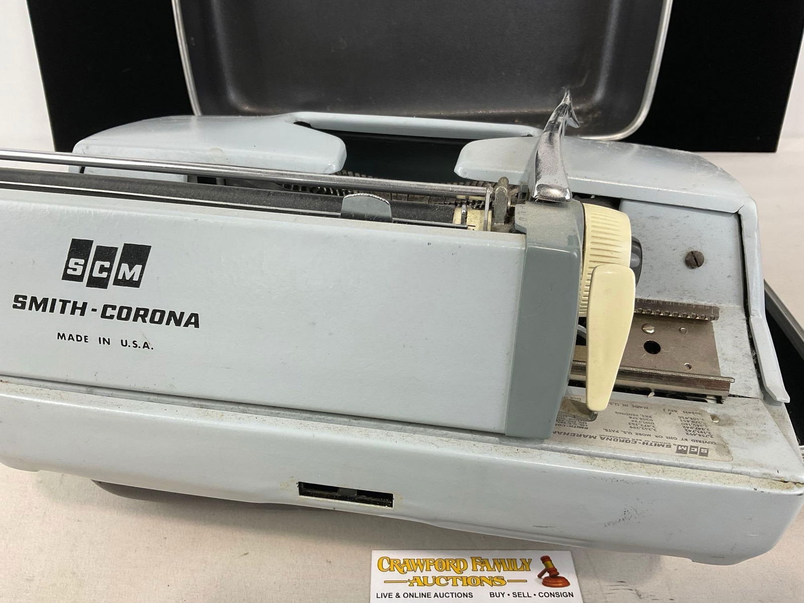 1960s Smith Corona Sterling Portable Manual Typewriter, Light grey in color, w/ Case - 5