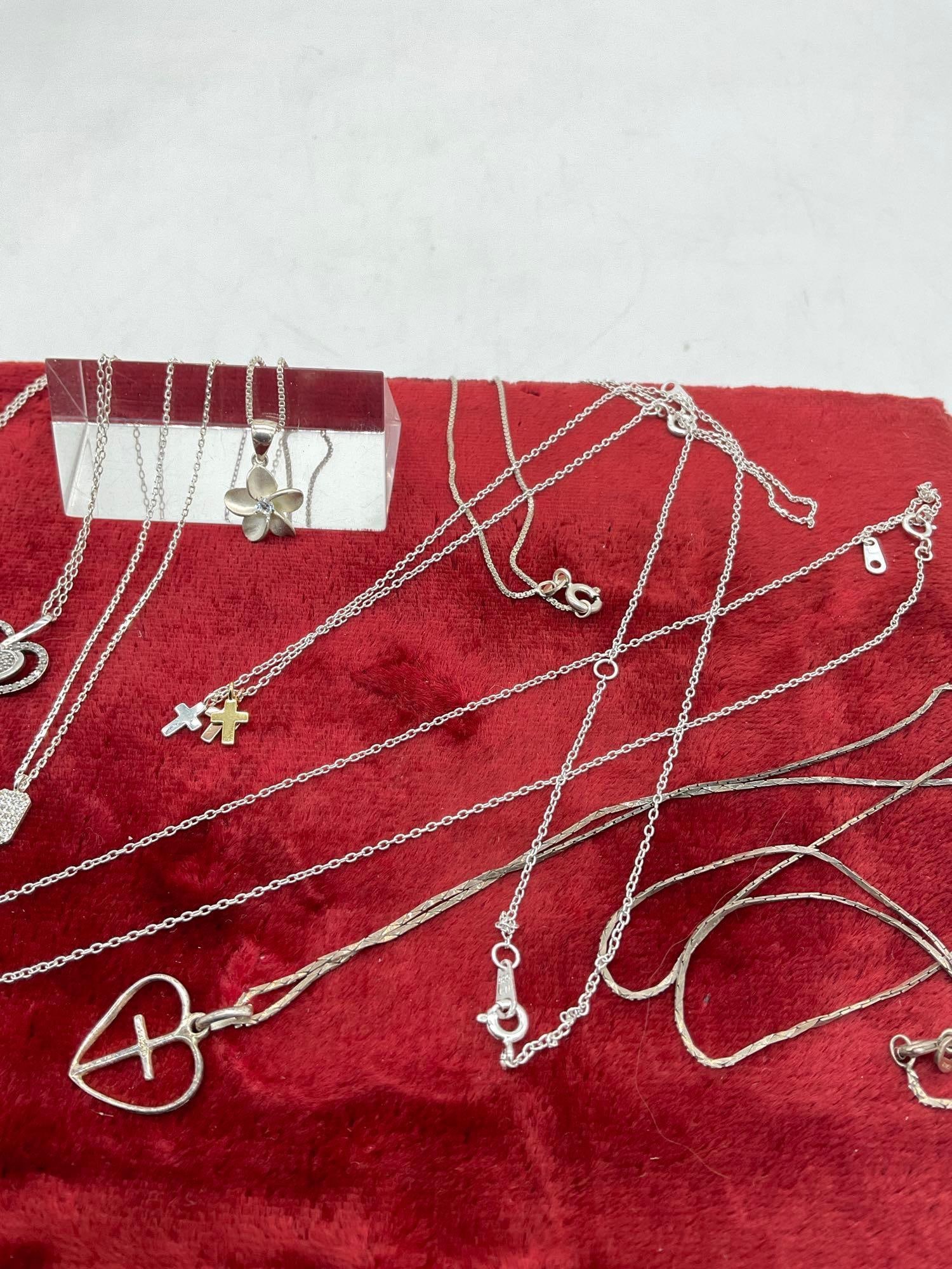 6 Sterling silver necklaces and pendants in various styles - see desc - 3