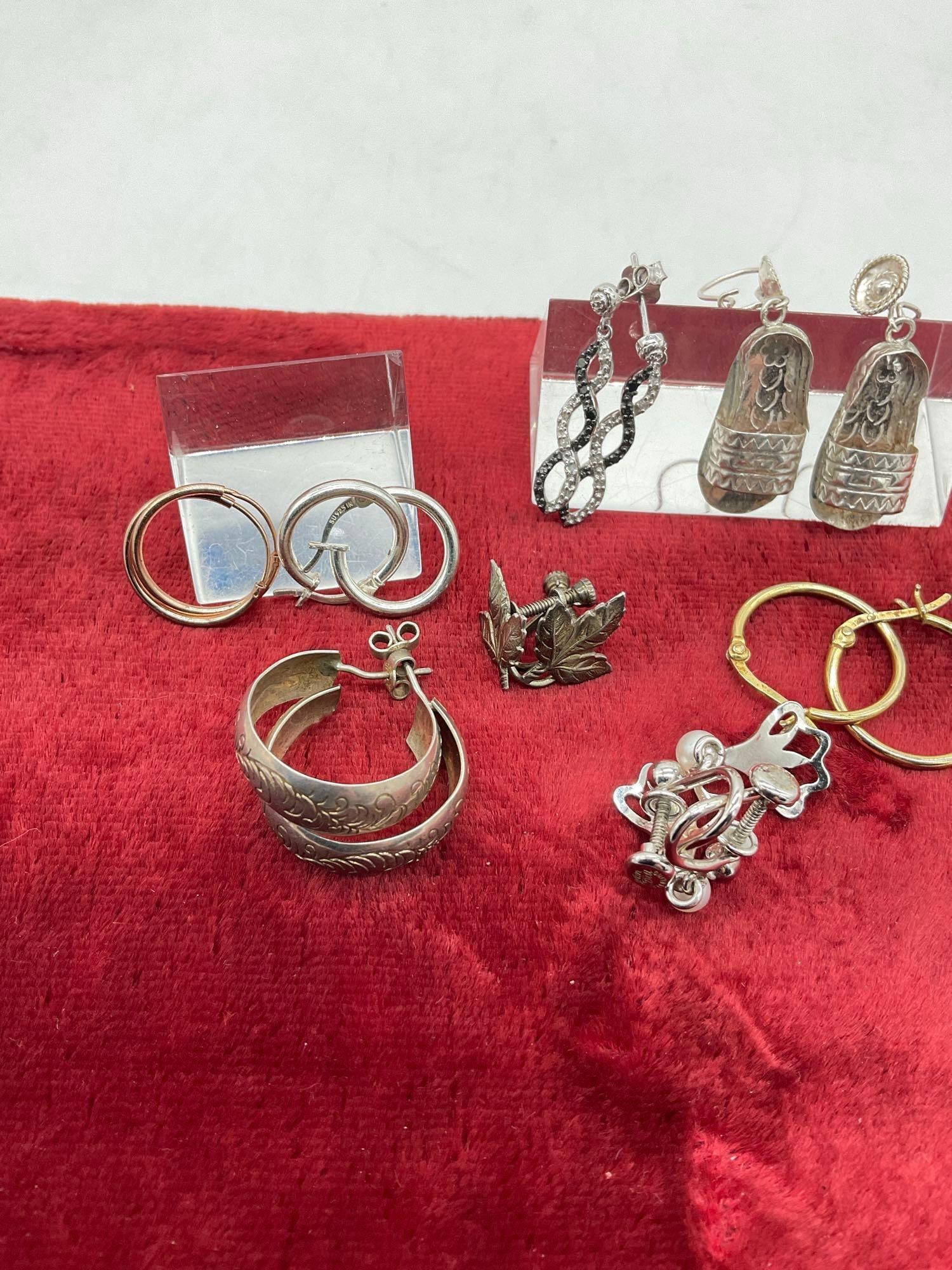 Selection of 8 sterling silver hoop and dangle earring pairs in various styles - 3