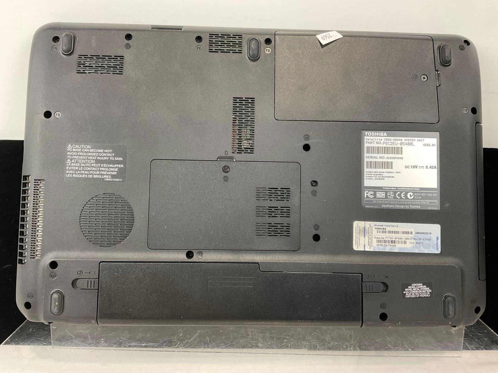 2011 Toshiba Satellite 15.6-inch laptop model C655-S5540, older laptop, tested & working - 5