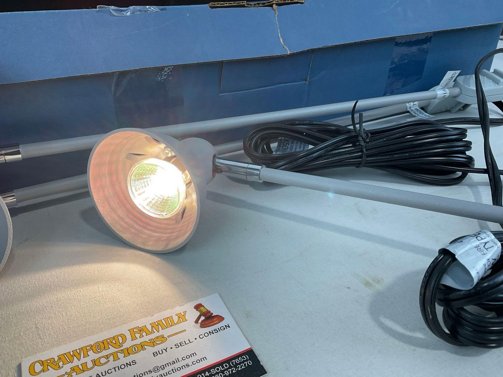 Set of 3 Skanda Lights, tested & working, w/ 2 extra bulbs, no mounts - 5