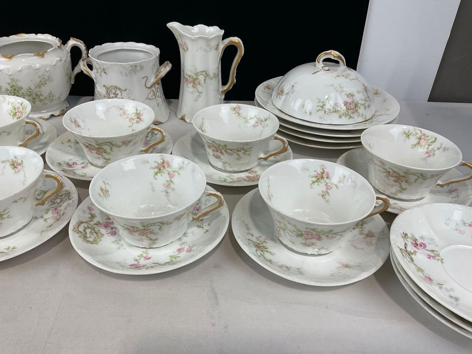 Vintage Theodore Haviland Limoges France China, approx 33 pieces - 5