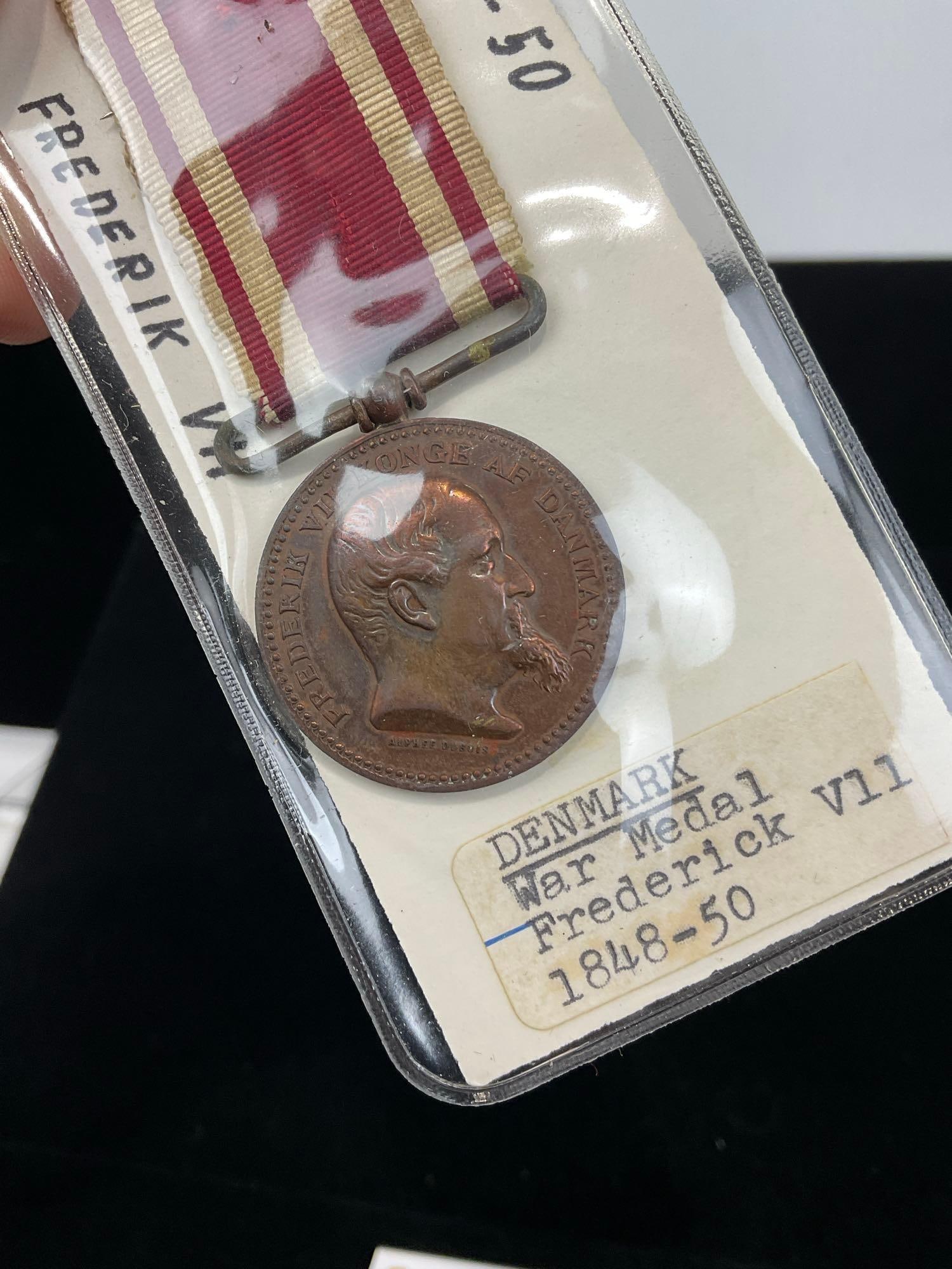 Pair of Antique Danish Medals, Military Honor Cross 16 Years Serv. & War Medal Frederick VII 1848... - 3