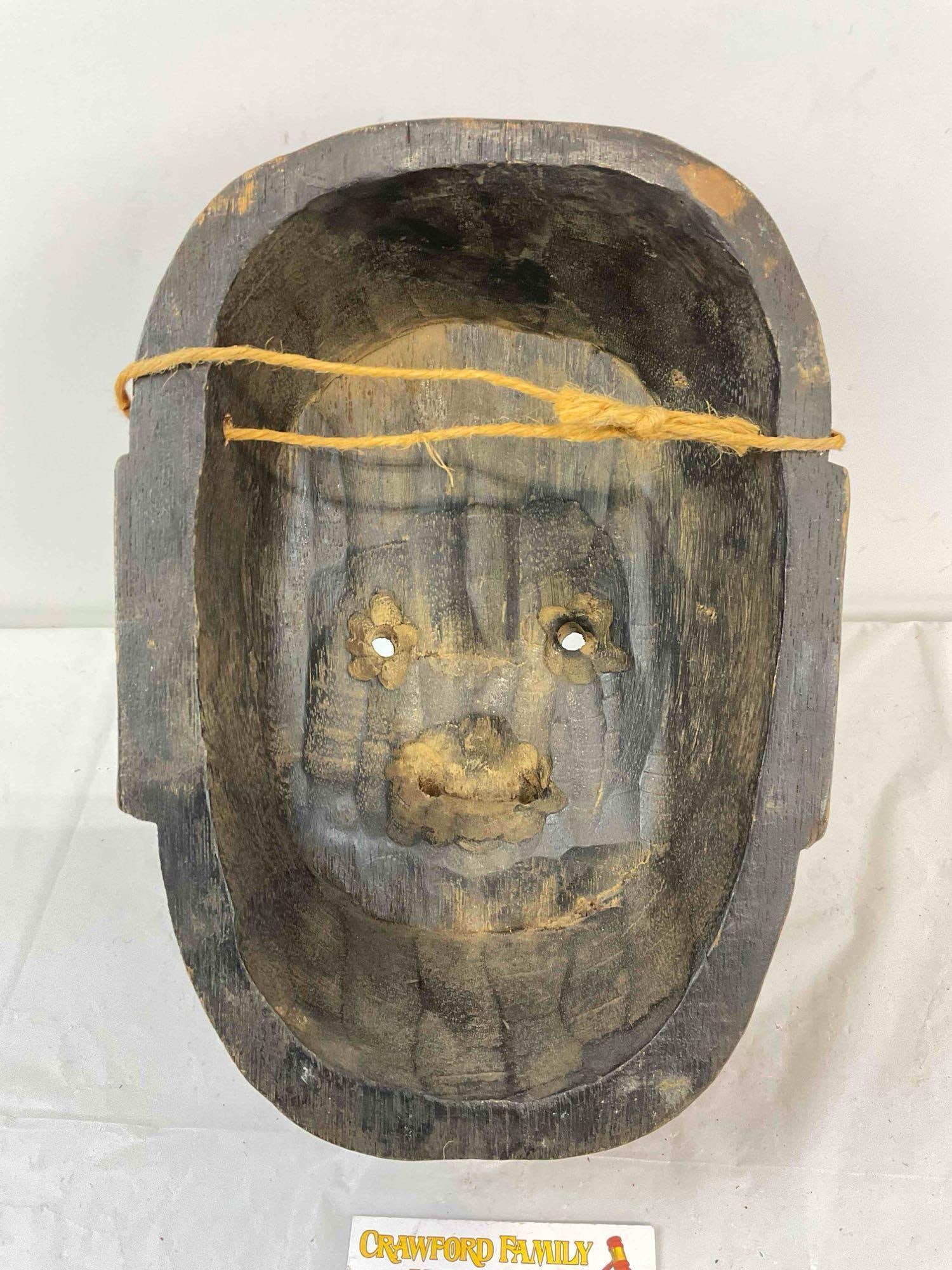 Vintage Japanese Carved & Painted Wood Noh Sanju Red Warrior Mask. Very Good Condition. - 4