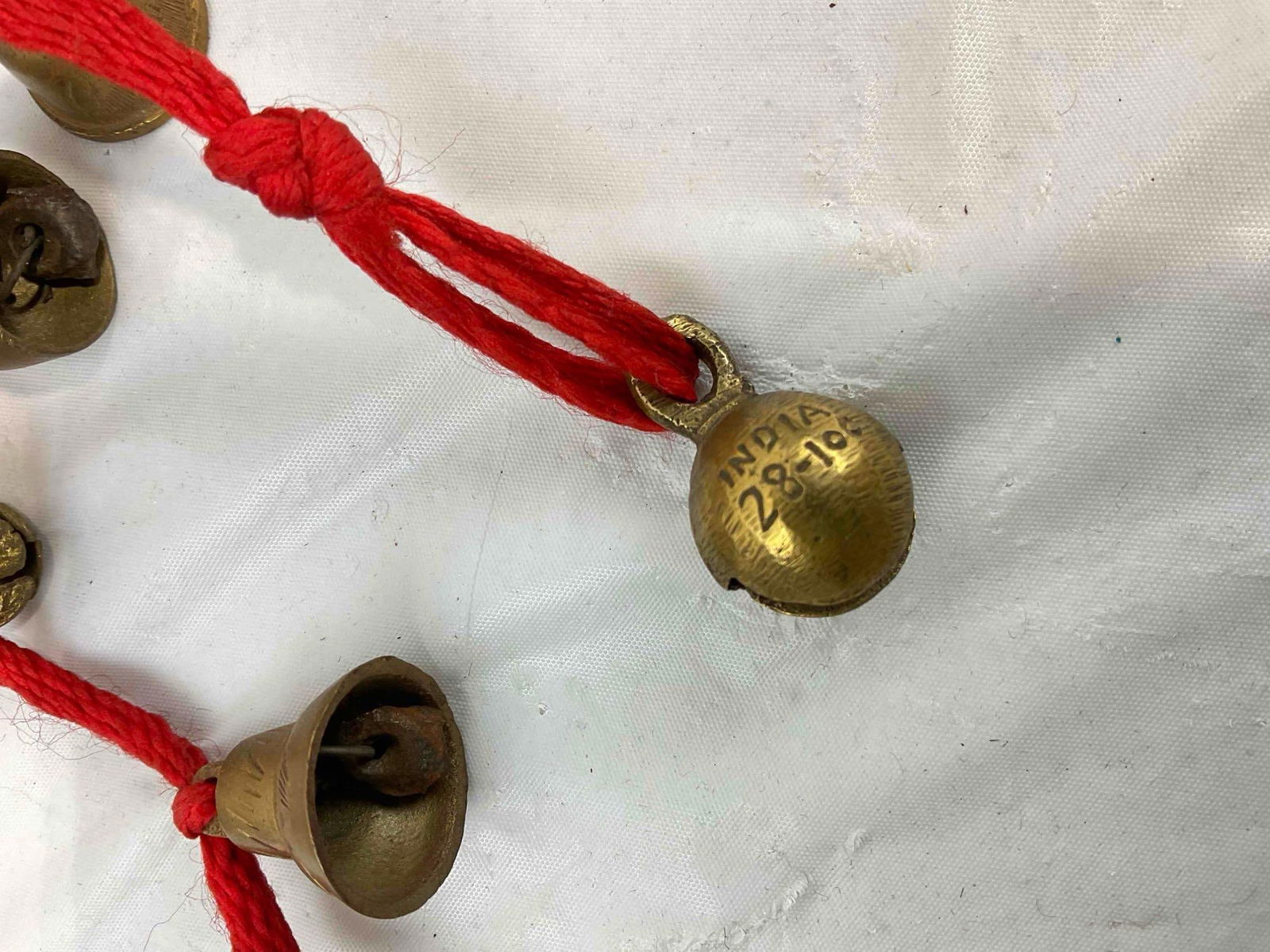 4 pcs Vintage Made in India Strings of Brass Bells. Beautiful Sound. Very Good Condition. See pics. - 3