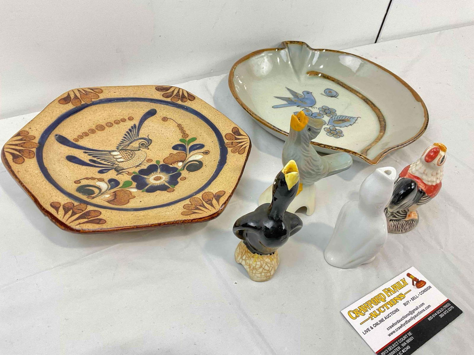 6 pcs Vintage Ceramic Bird Assortment, incl. 4x Pie Vents & 2x Mexican Pottery Plates. See pics. - 3