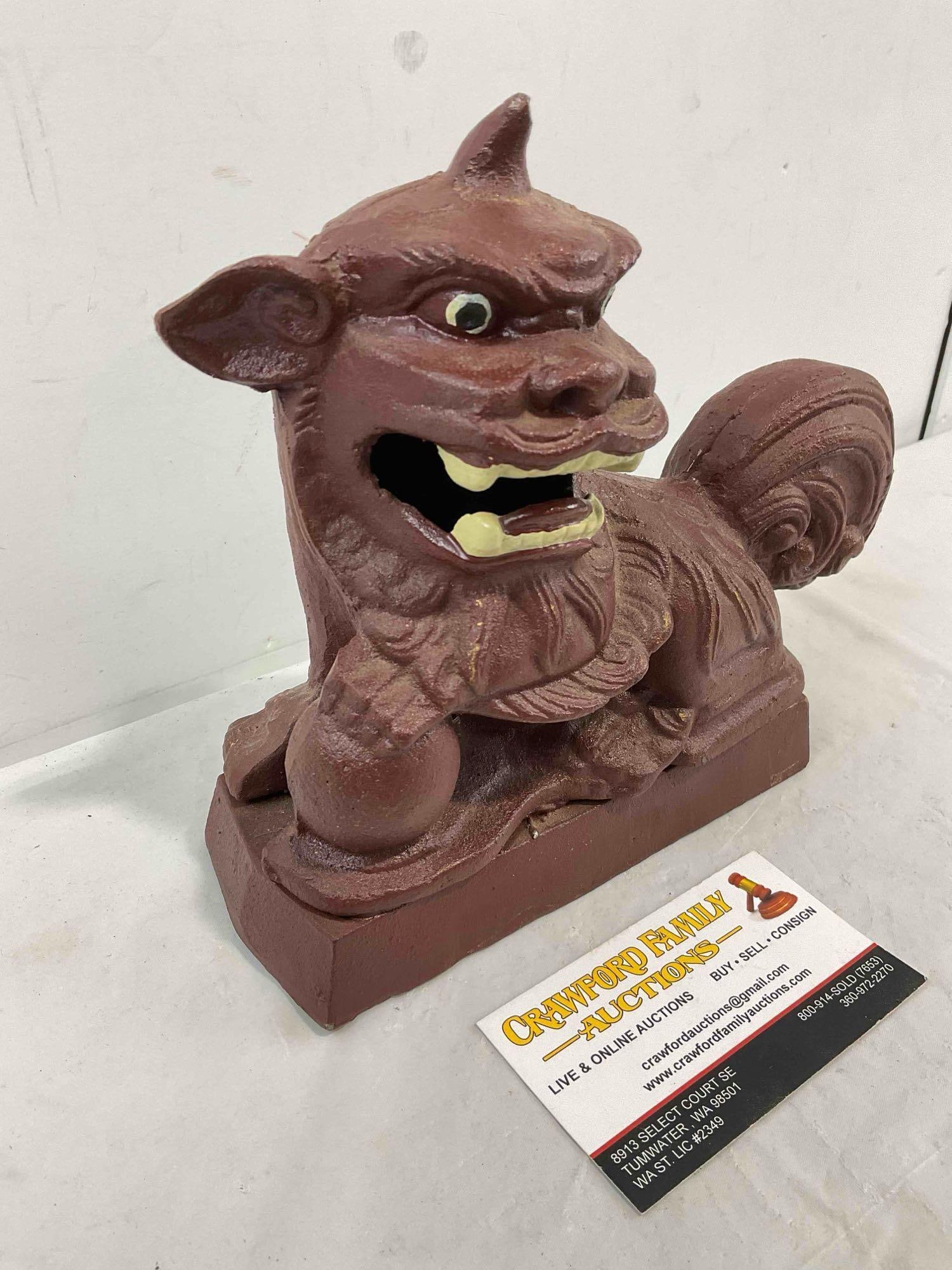 Vintage Charming Painted Cast Iron Guardian Fu Dog Statuette. Very Good Condition. See pics. - 2
