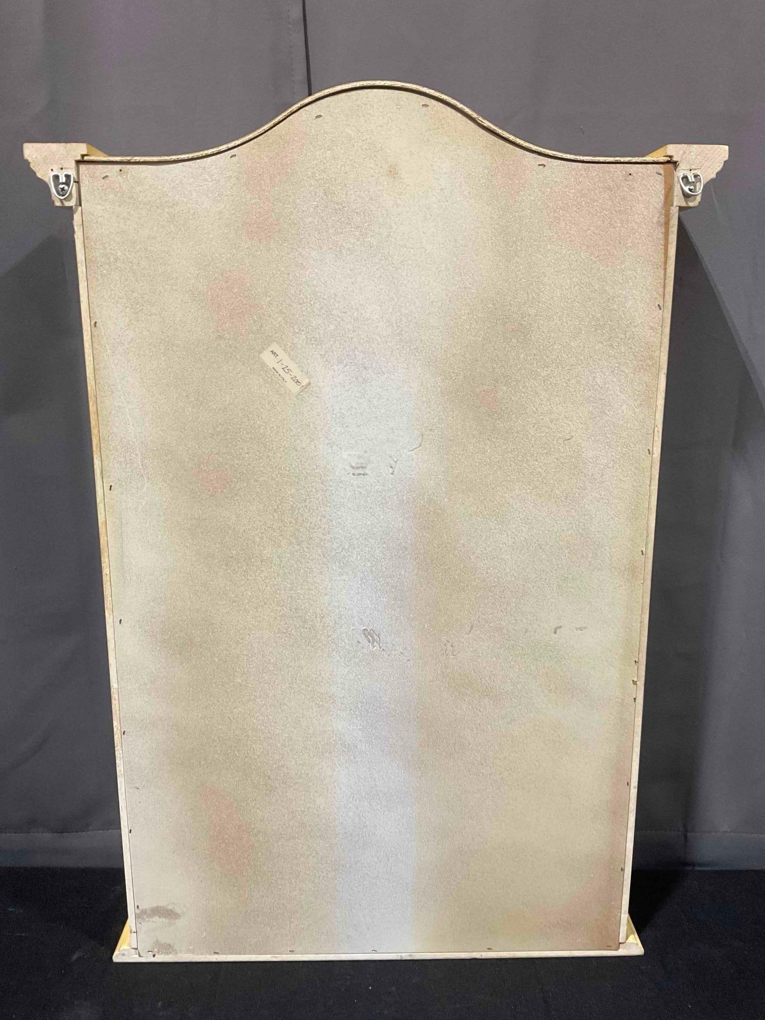 Vintage Made in Italy White & Gold Painted Wooden Curio Display Case w/ 4 Glass Shelves. See pics. - 6