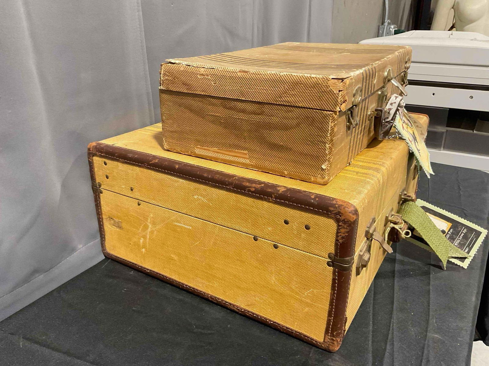 2 pcs Vintage Suitcases, incl. 1x Striped Tan & 1x Striped Brown. Good Condition. See pics. - 3