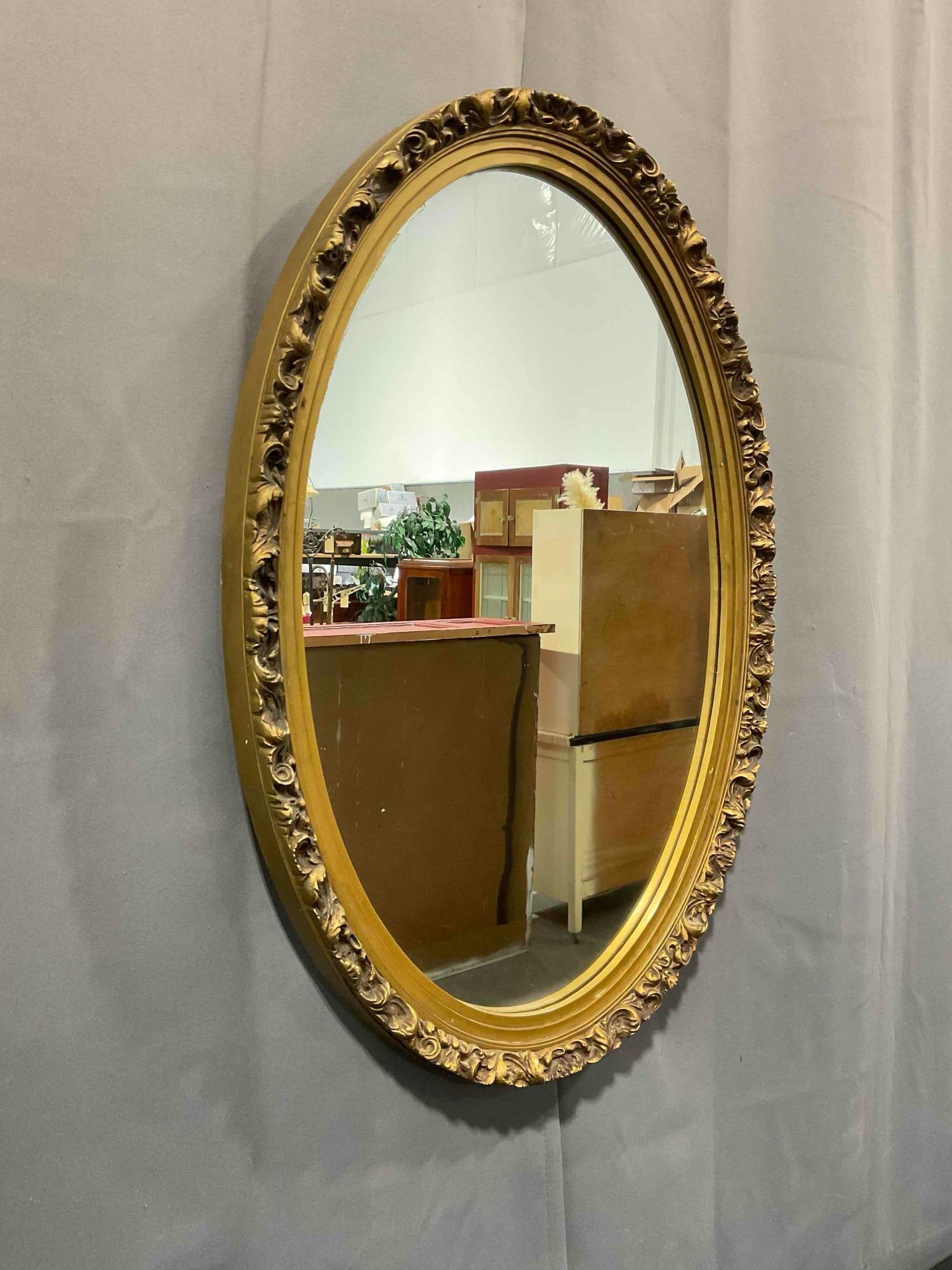 Vintage Oval Wall Mirror in Ornate Gilt Composite Frame. Very Good Condition. See pics. - 2