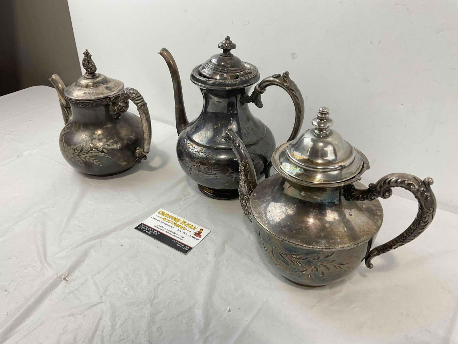 3 pcs Vintage Silver Plated Teapots, incl. Homan, Essay & Colonial Co. Good Condition. - 3
