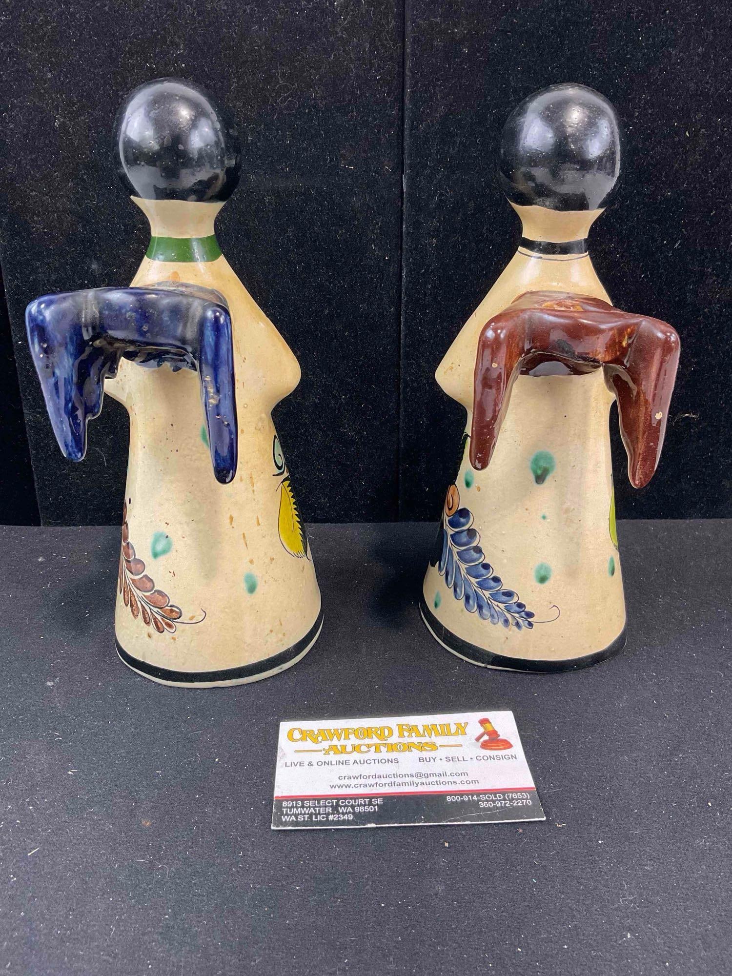 2 pcs Vintage Mexican Painted Ceramic Angel Figural Candlestick Holders. Very Good Condition. - 3