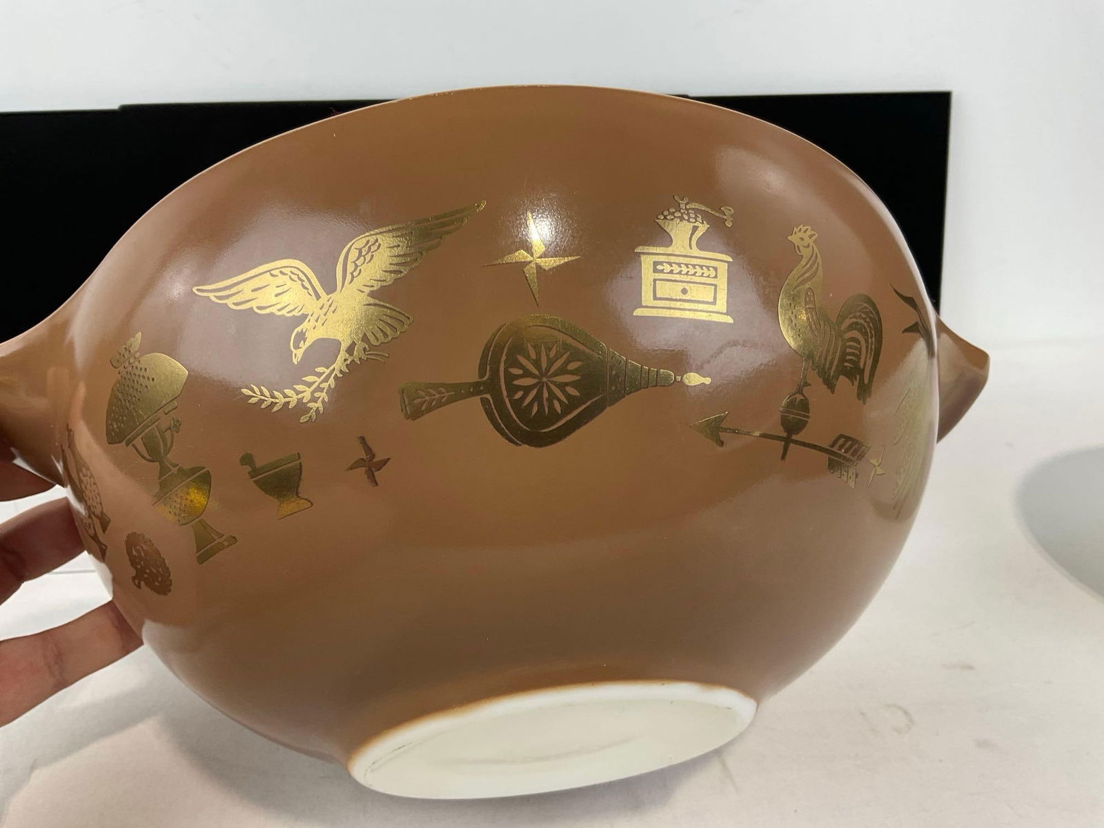 Pair of Vintage Pyrex Milk Glass Kitchen Bowls, 1 Milk Glass, 1 Glazed Brown w/ Gilt Motifs - 5