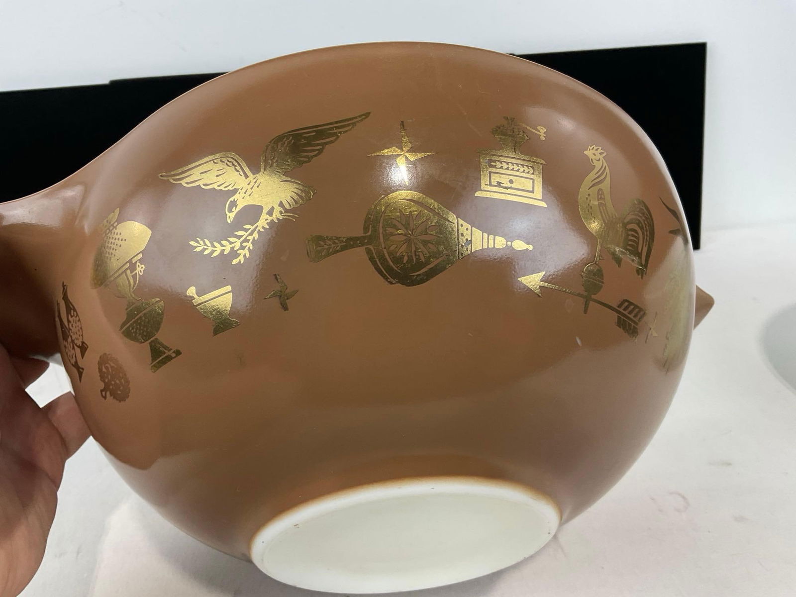 Pair of Vintage Pyrex Milk Glass Kitchen Bowls, 1 Milk Glass, 1 Glazed Brown w/ Gilt Motifs - 6