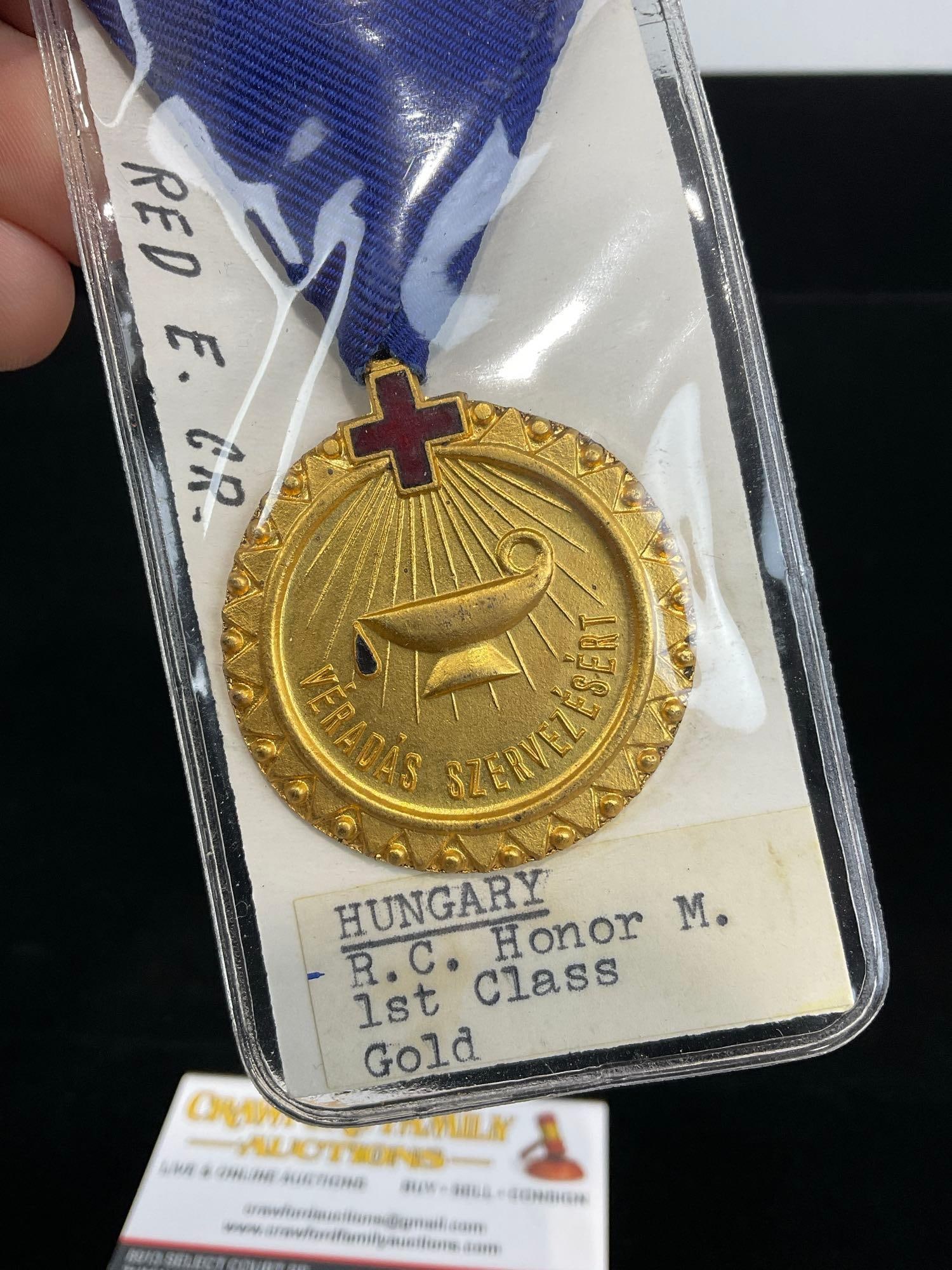 Pair of Hungarian Medals, Flood Rescue Medal 1952 & Red Cross Honor Medal 1st Class - 3