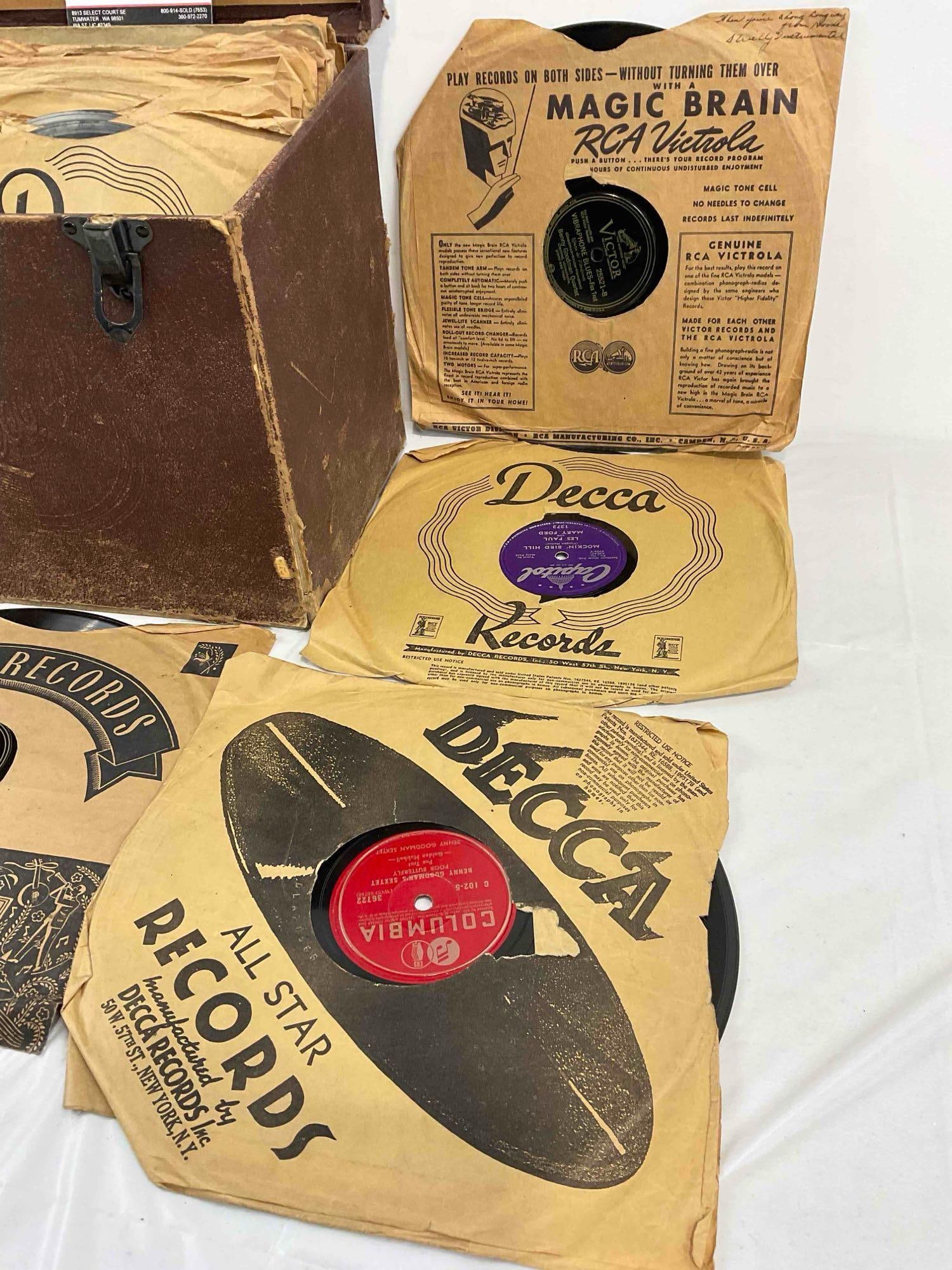 20+ pcs Vintage Vinyl Record Music Album Collection in Brown Vinyl Carrying Case. See pics. - 4