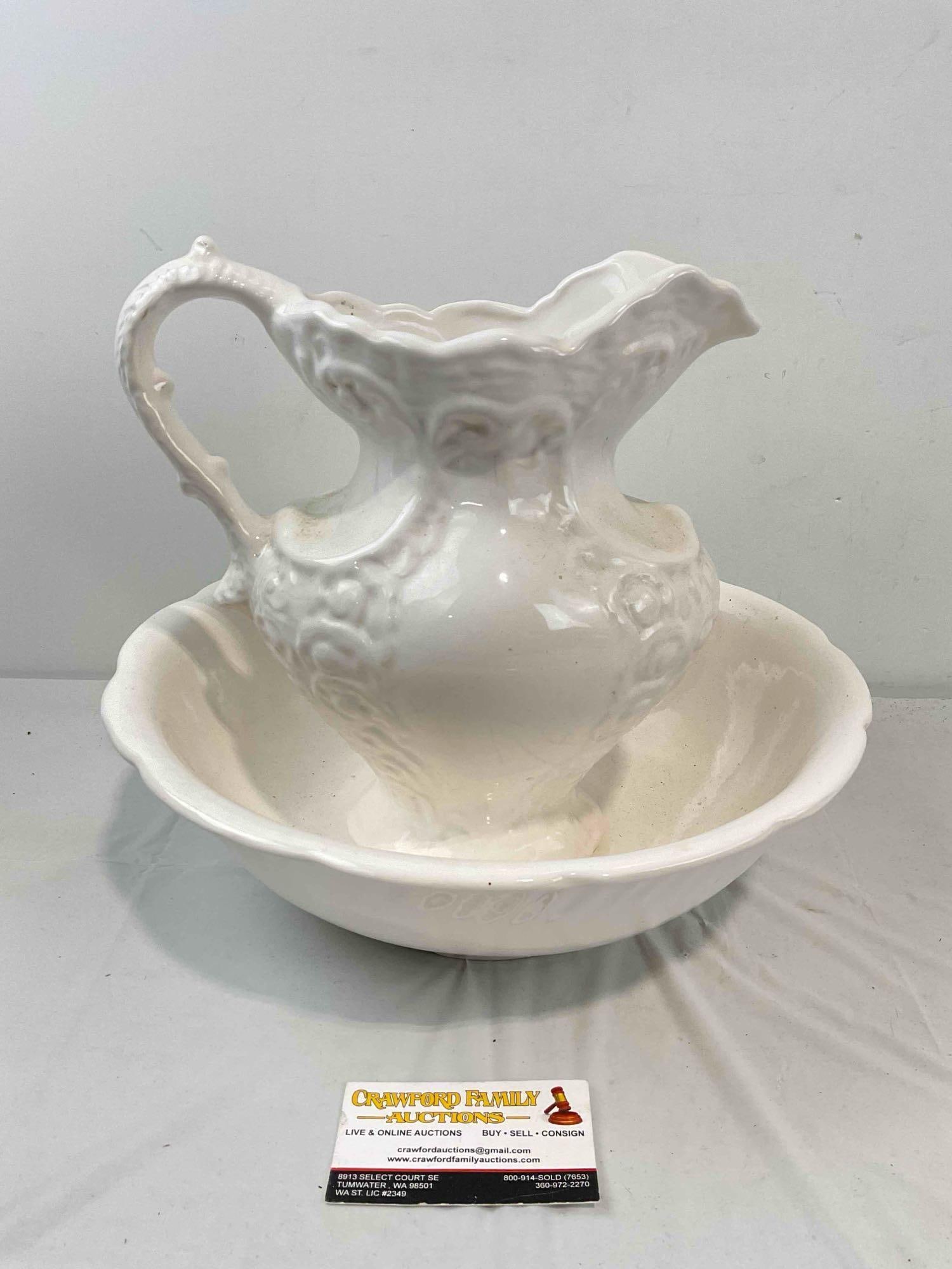 Vintage White Ceramic Pitcher & Wash Basin Set. Signed Alice. Very Good Condition. See pics.: Vintage White Ceramic Pitcher & Wash Basin Set. Signed Alice. Very Good Condition. Minor wear indicative of age, needs a cleaning, condition is otherwise very good. Larger measures 13" x 13" x 6"