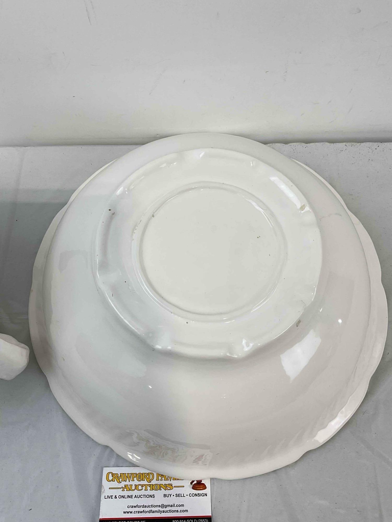 Vintage White Ceramic Pitcher & Wash Basin Set. Signed Alice. Very Good Condition. See pics. - 5