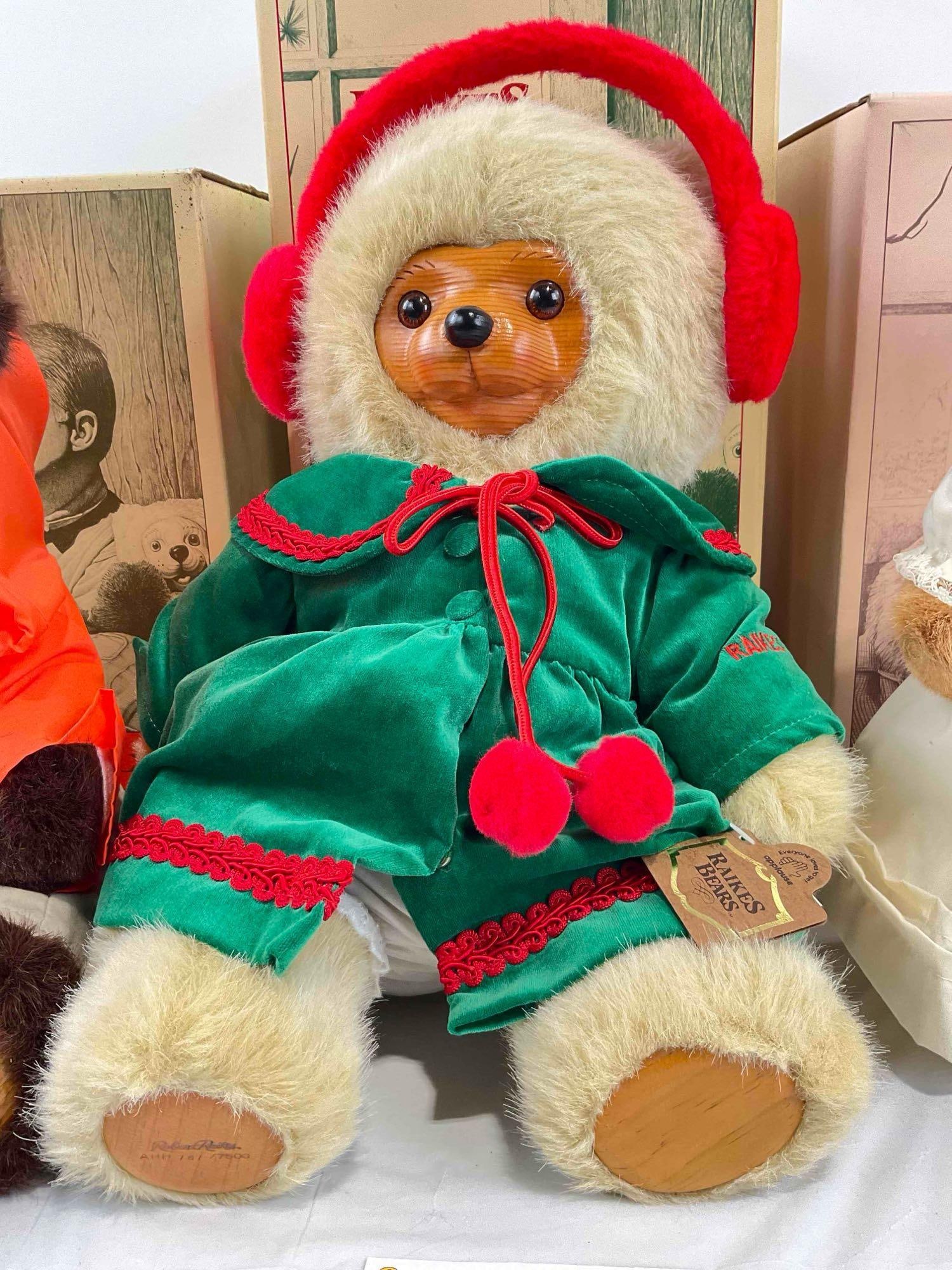 3 pcs Vintage Raikes Bears Stuffed Bear Dolls in Original Boxes, incl. Mother's Day 1990. See pics. - 3