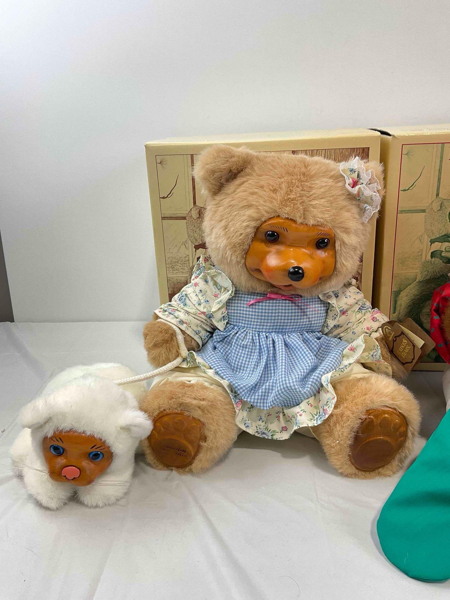 3 pcs Vintage Raikes Bears Stuffed Bear Toys in Original Boxes w/ COA, incl. Nicolette 51243. - 2