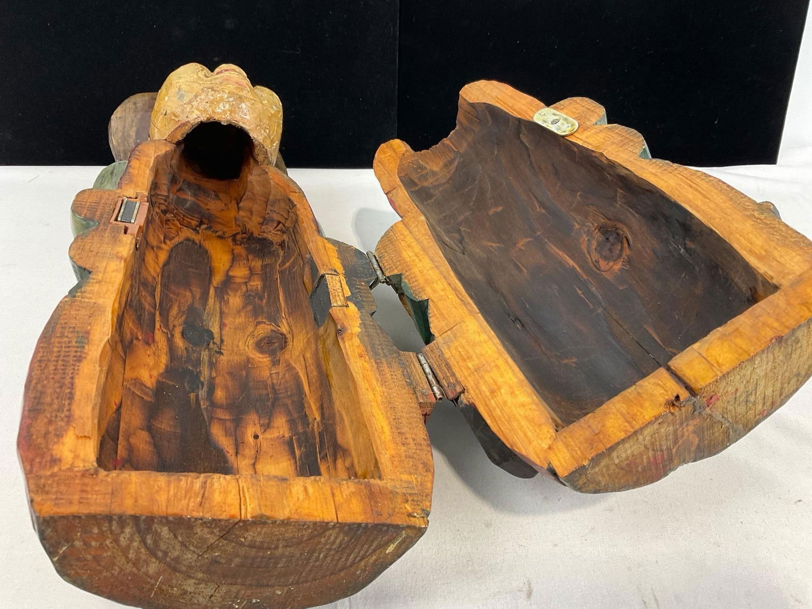 Vintage Carved Wooden Wine Holder, 17h x 7w x 6d inches, Handpainted - 4