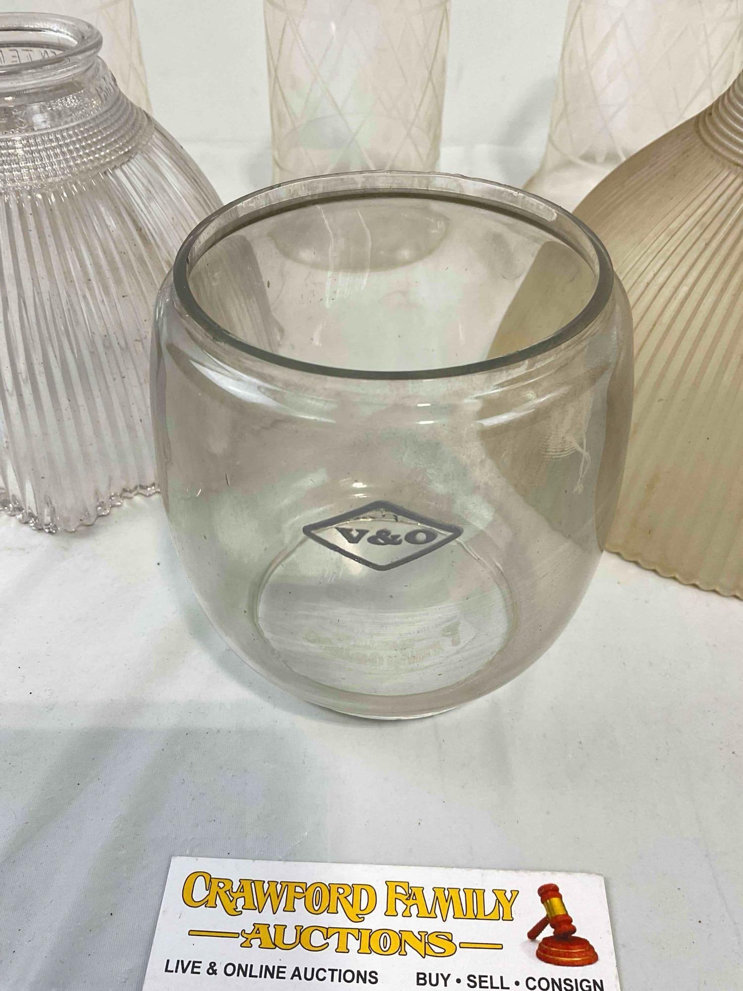 8 pcs Vintage Glass Light Shade Assortment, incl. V&O Lantern Globe. Very Good Condition. - 5