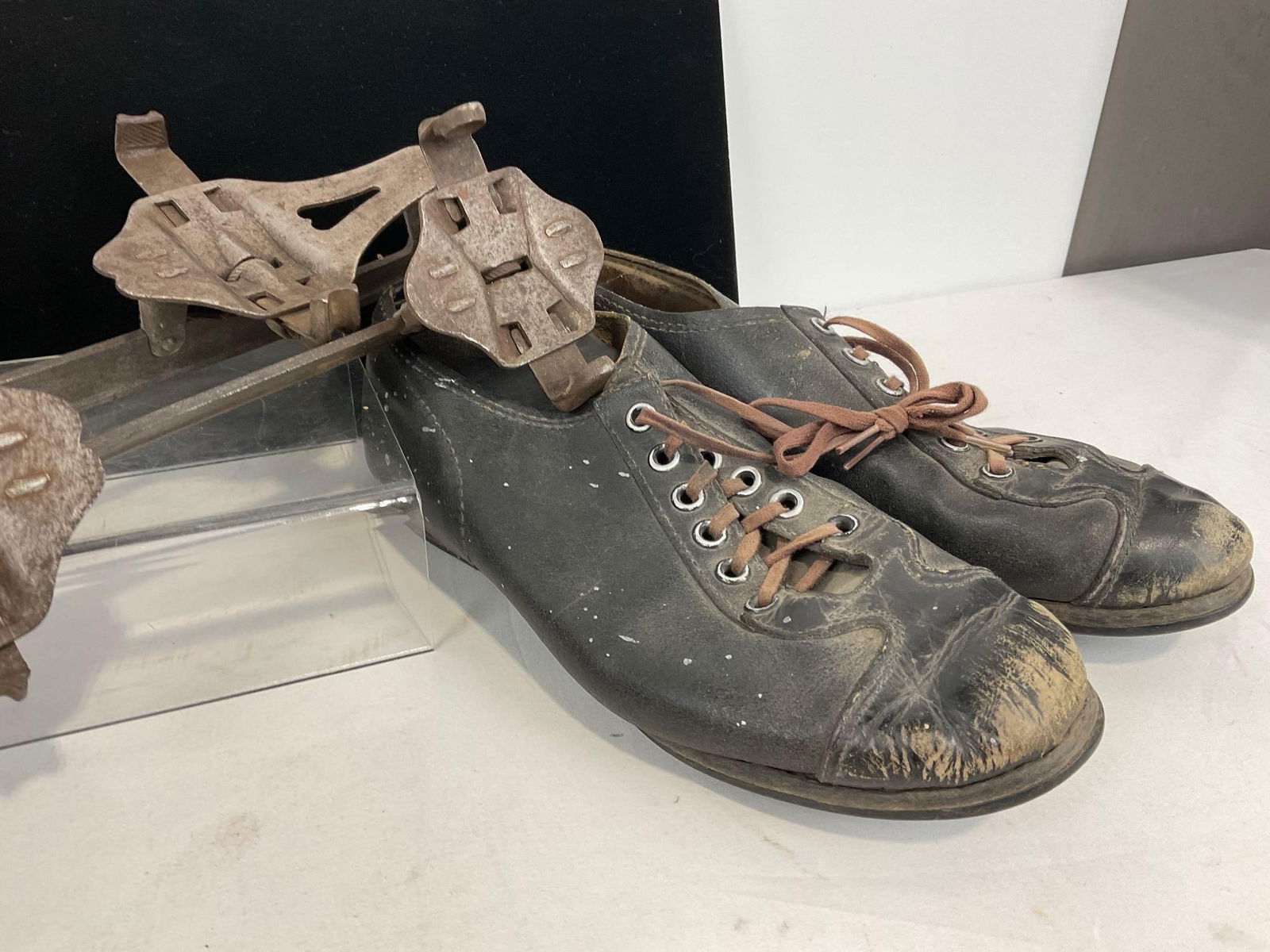 2 Pairs of Vintage/Antique Baseball Cleats & 2 pair of Ice Skates - 2