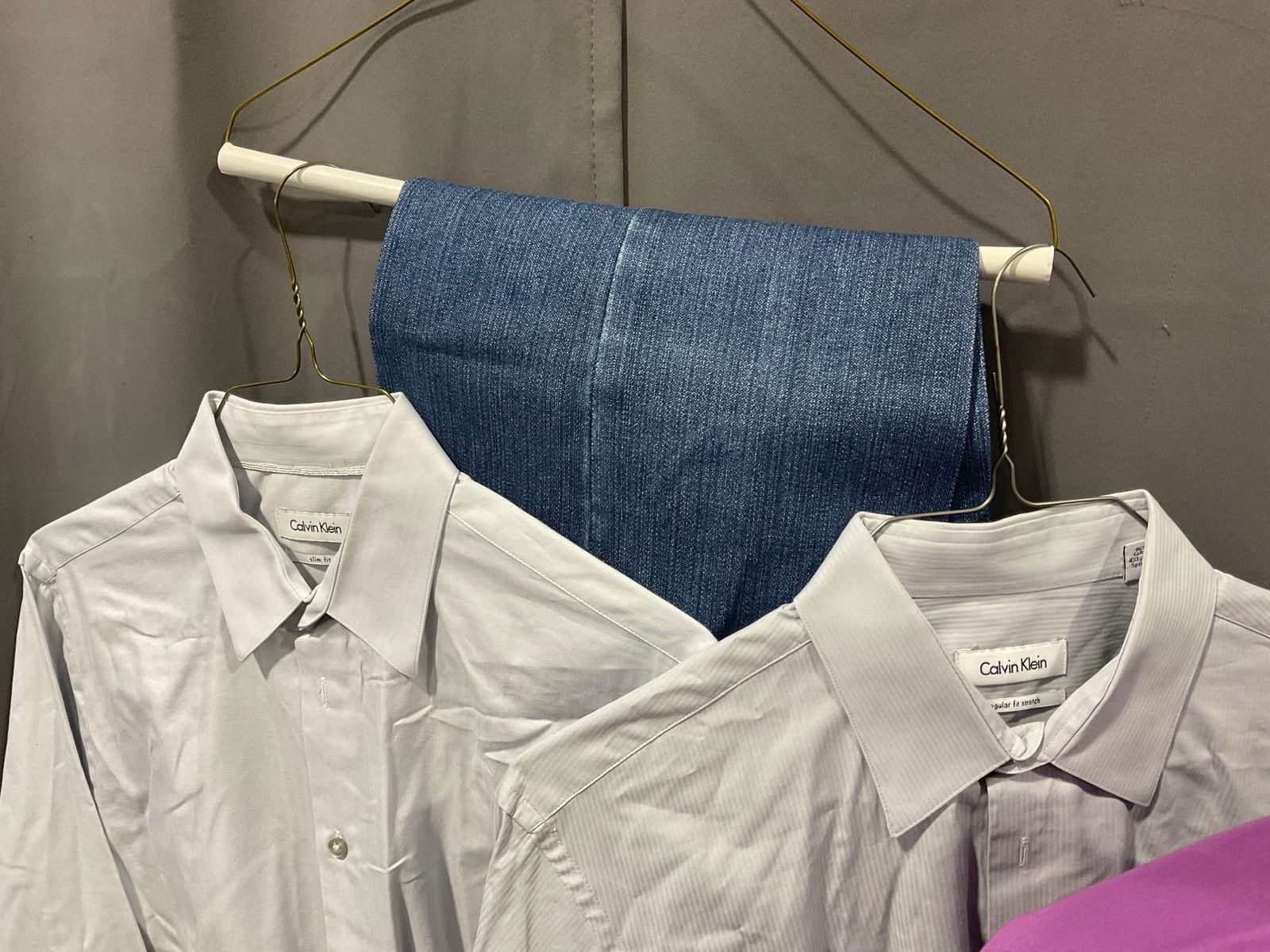 3x Calvin Klein Dress Shirts Size 32/33, Tasso Elba White Pants 30W 32L & Jeans - 2