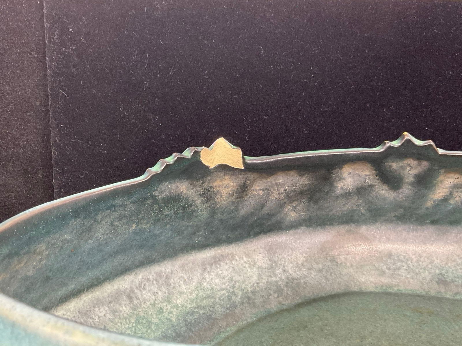 Early 20th Century Roseville Pottery Console Bowl, Shape 466-10 Blue/Green Ombre Freesia Pattern - 3